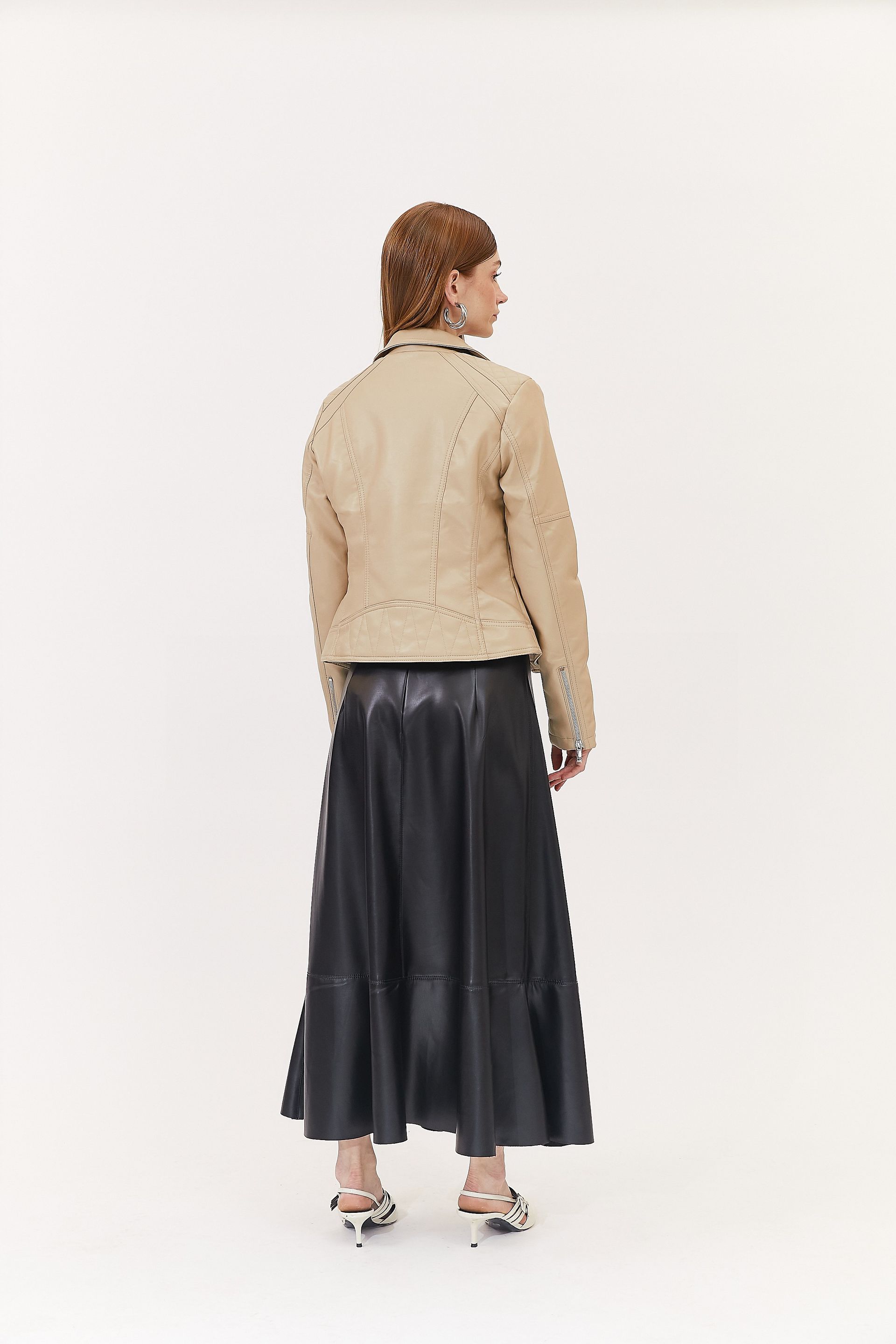 Jaqueta Like Leather Taty