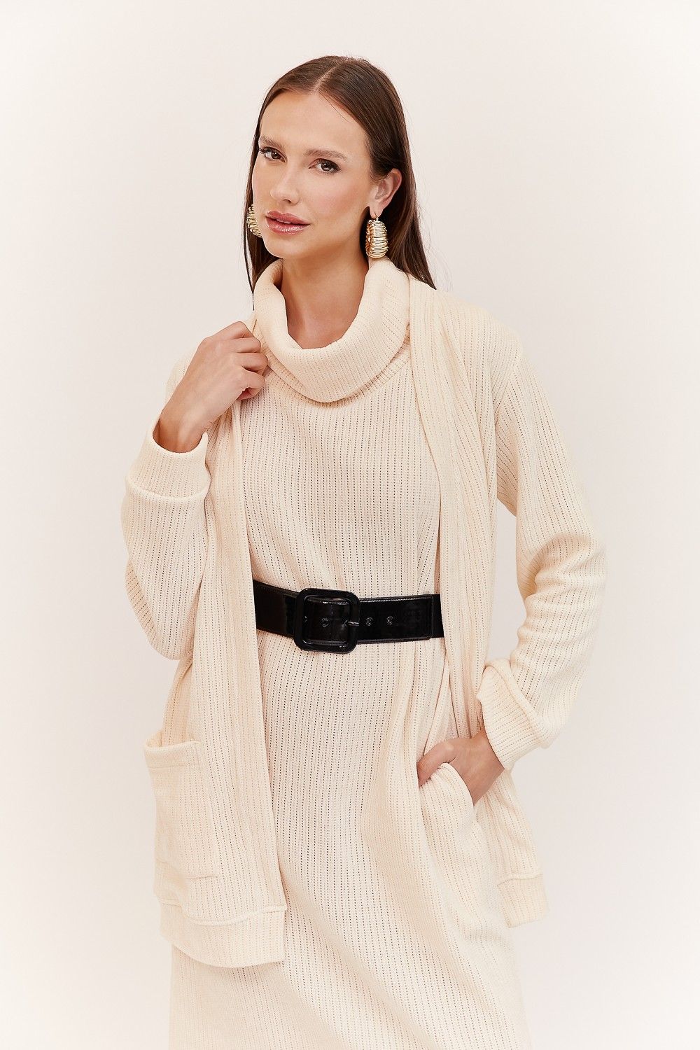 Vestido Gola Alta Chenille