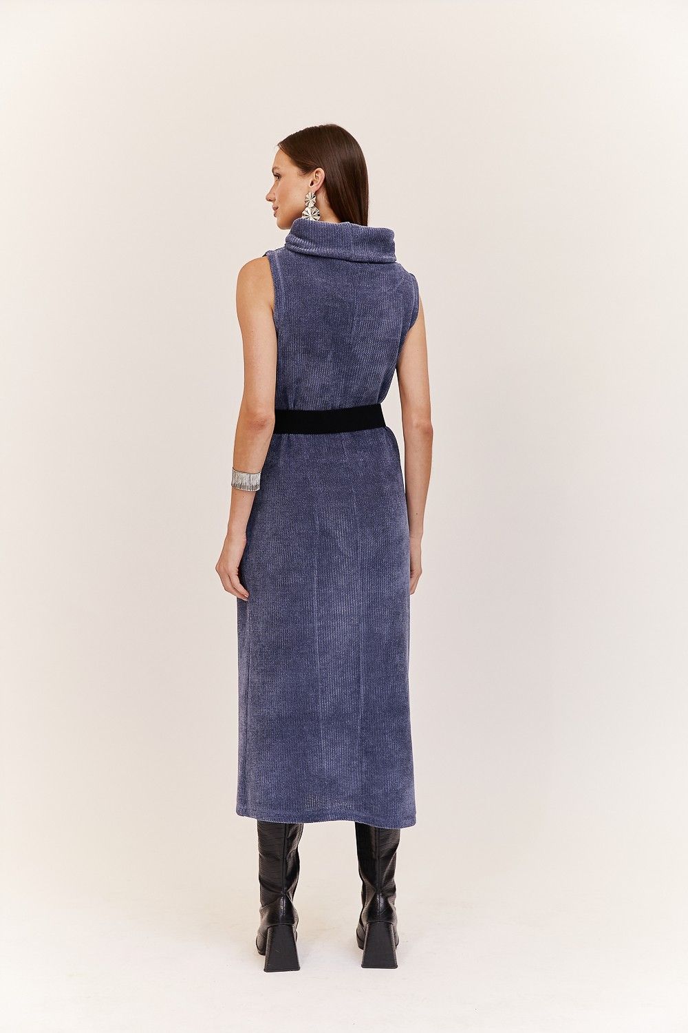 Vestido Gola Alta Chenille