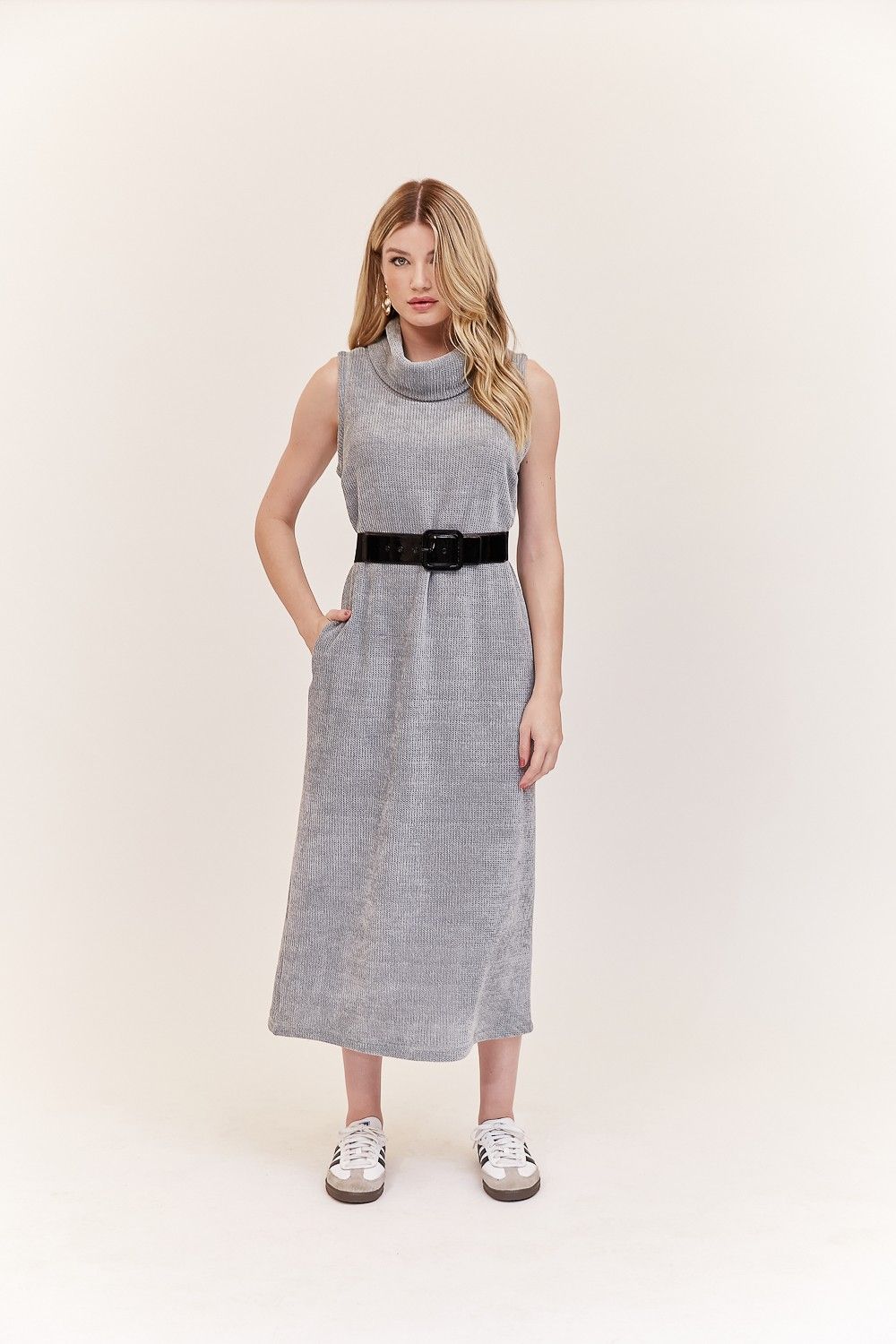 Vestido Gola Alta Chenille