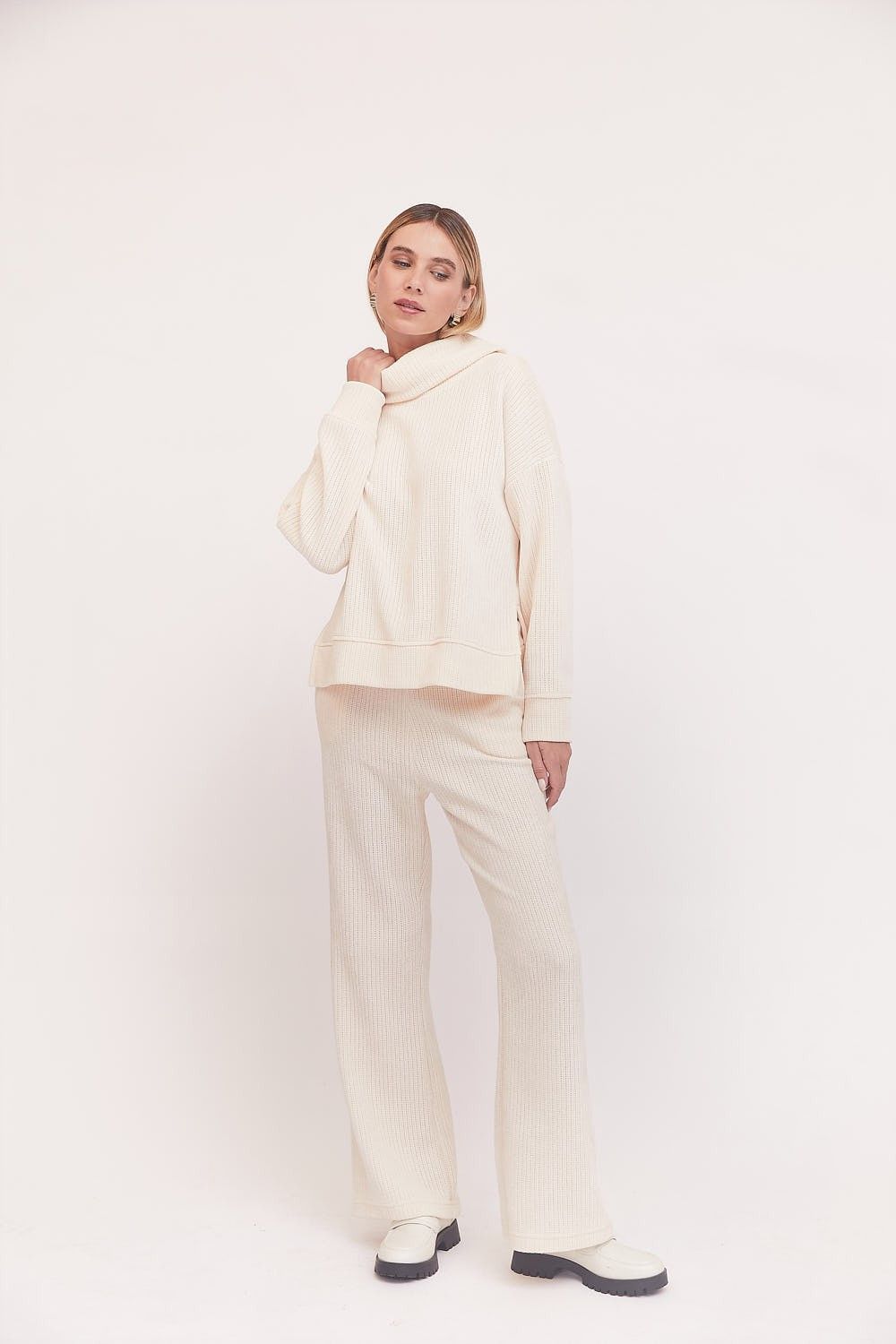 Blusa Gola Alta Chenille