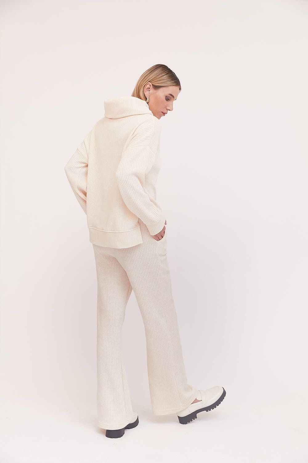 Blusa Gola Alta Chenille