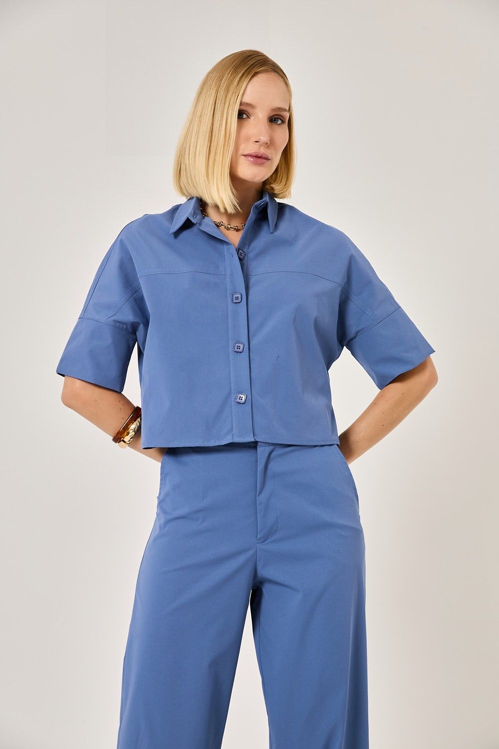 Camisa Cropped Feminina Botões Louise