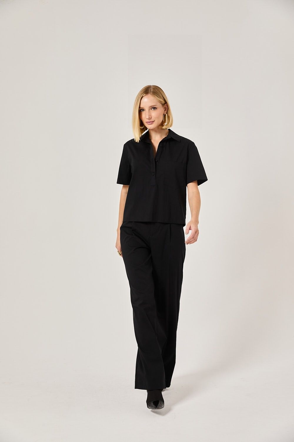 Camisa Feminina Manga Curta Tricoline Lily