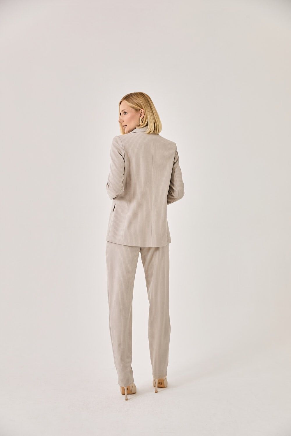Blazer Risca de Giz Zoely