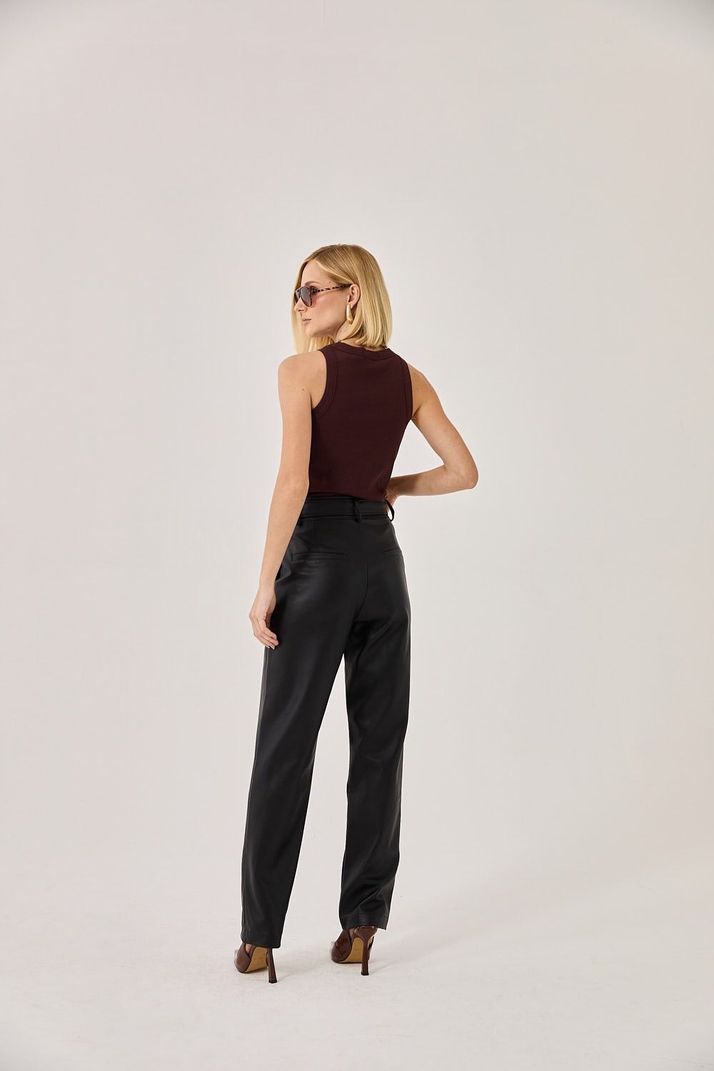Calça Clochard  Like Leather