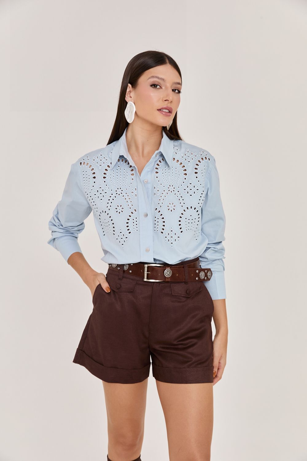 Camisa Feminina Bordada Mônaco
