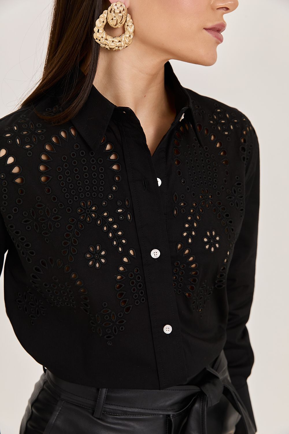 Camisa Feminina Bordada Mônaco