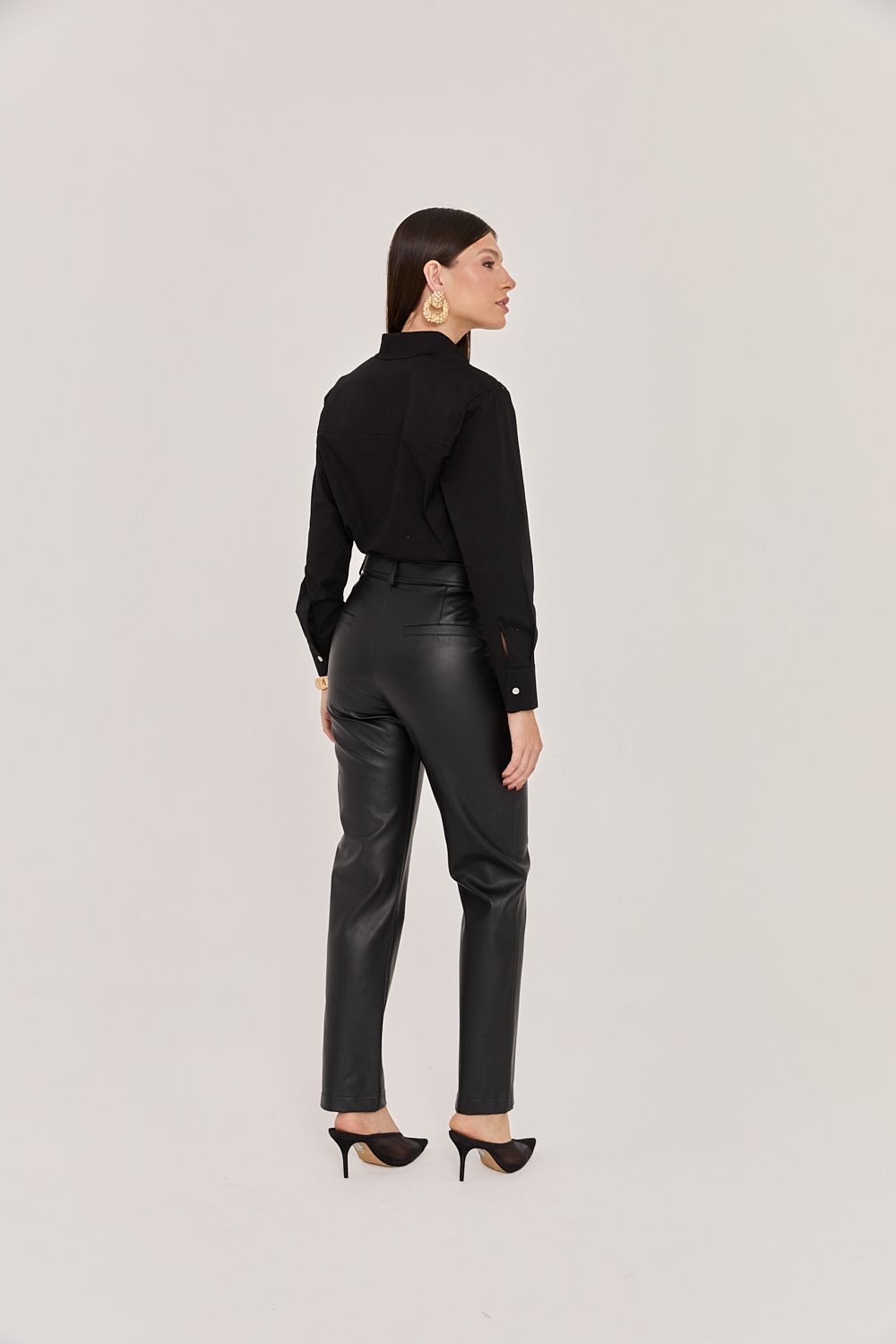 Camisa Feminina Bordada Mônaco