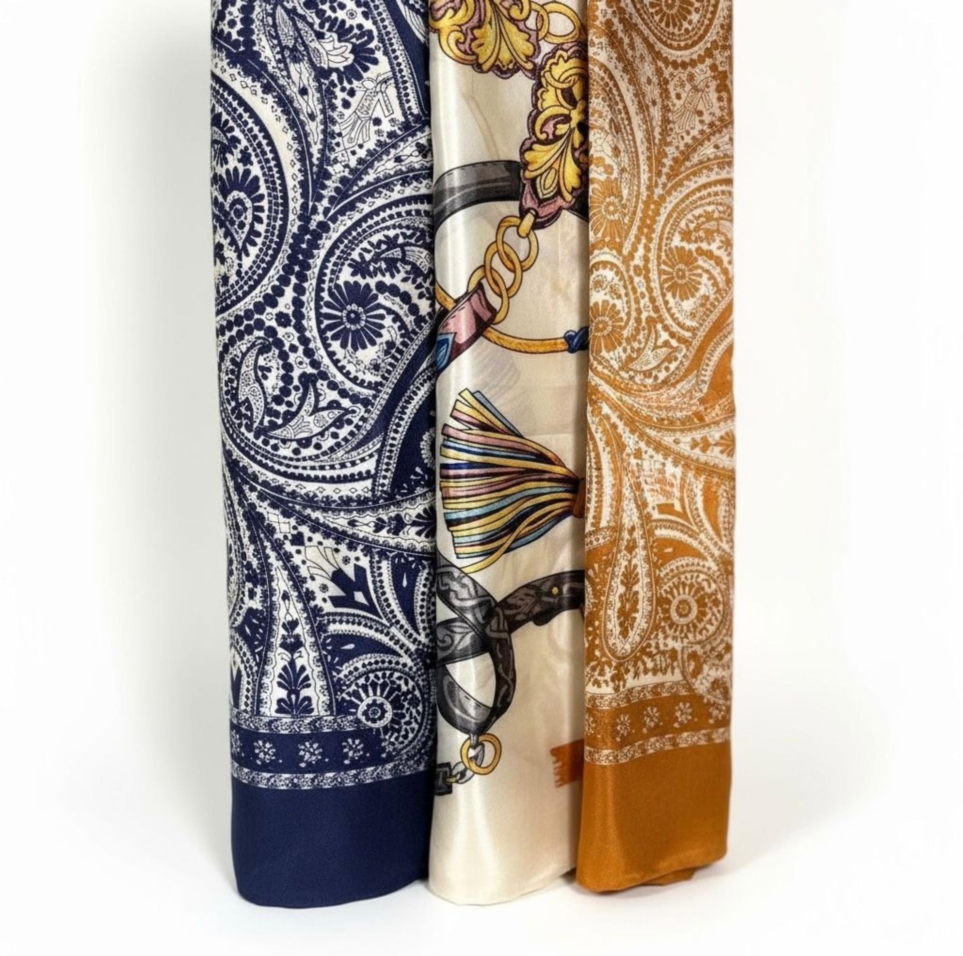Lenço Paisley Gold