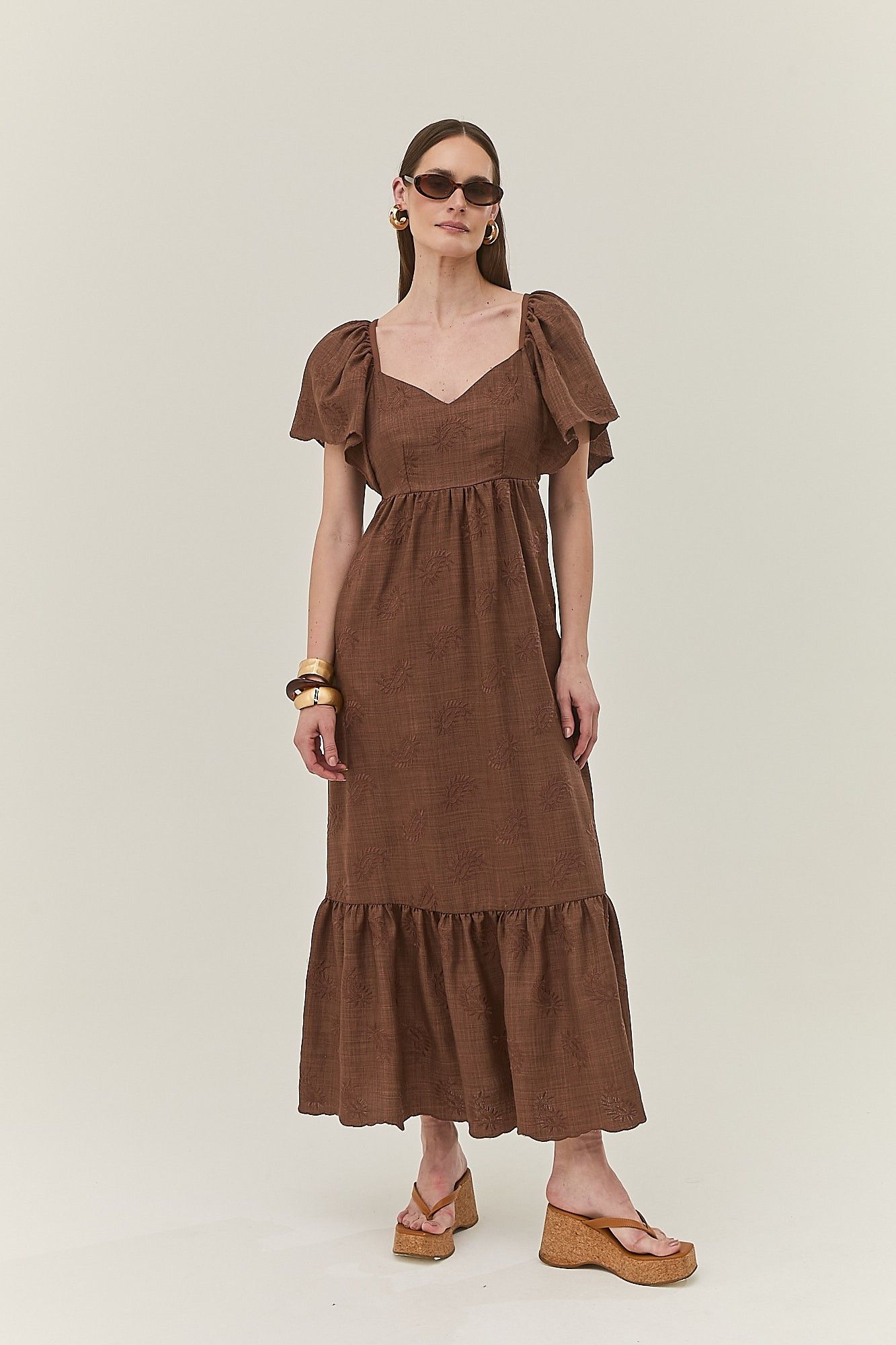 Vestido Midi Bordado Duda