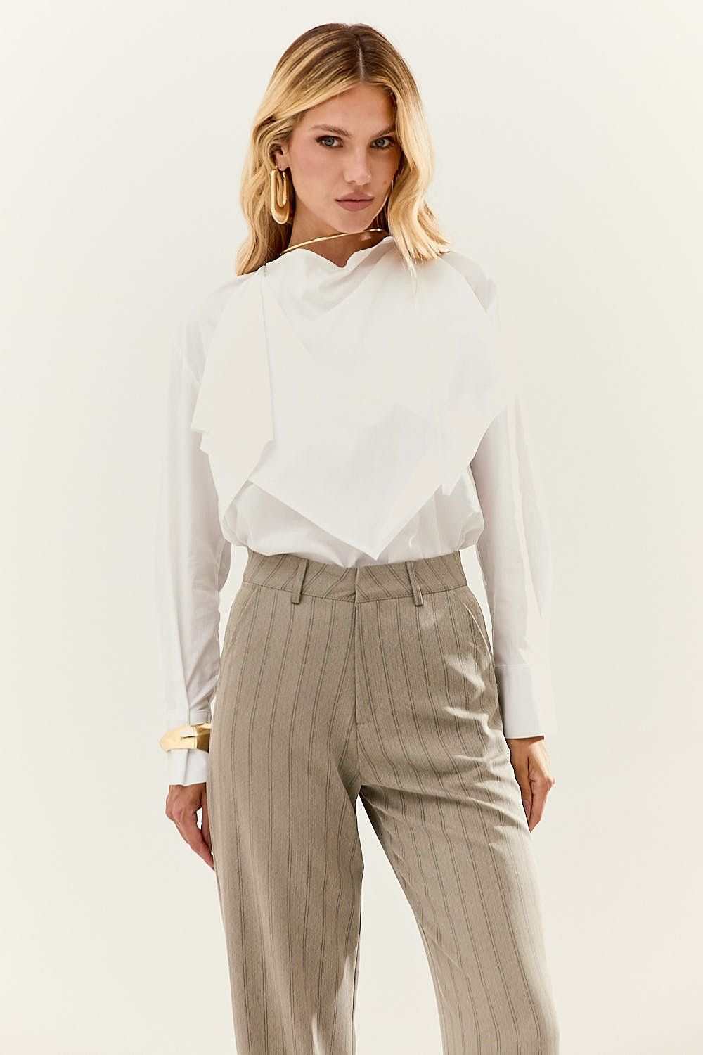 Calça Alfaiataria Feminina Listrada Chevron Nelly