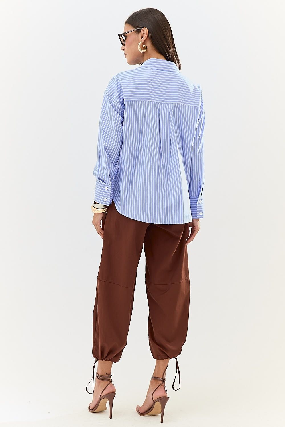 Camisa Feminina Listrada com Bolso Lara