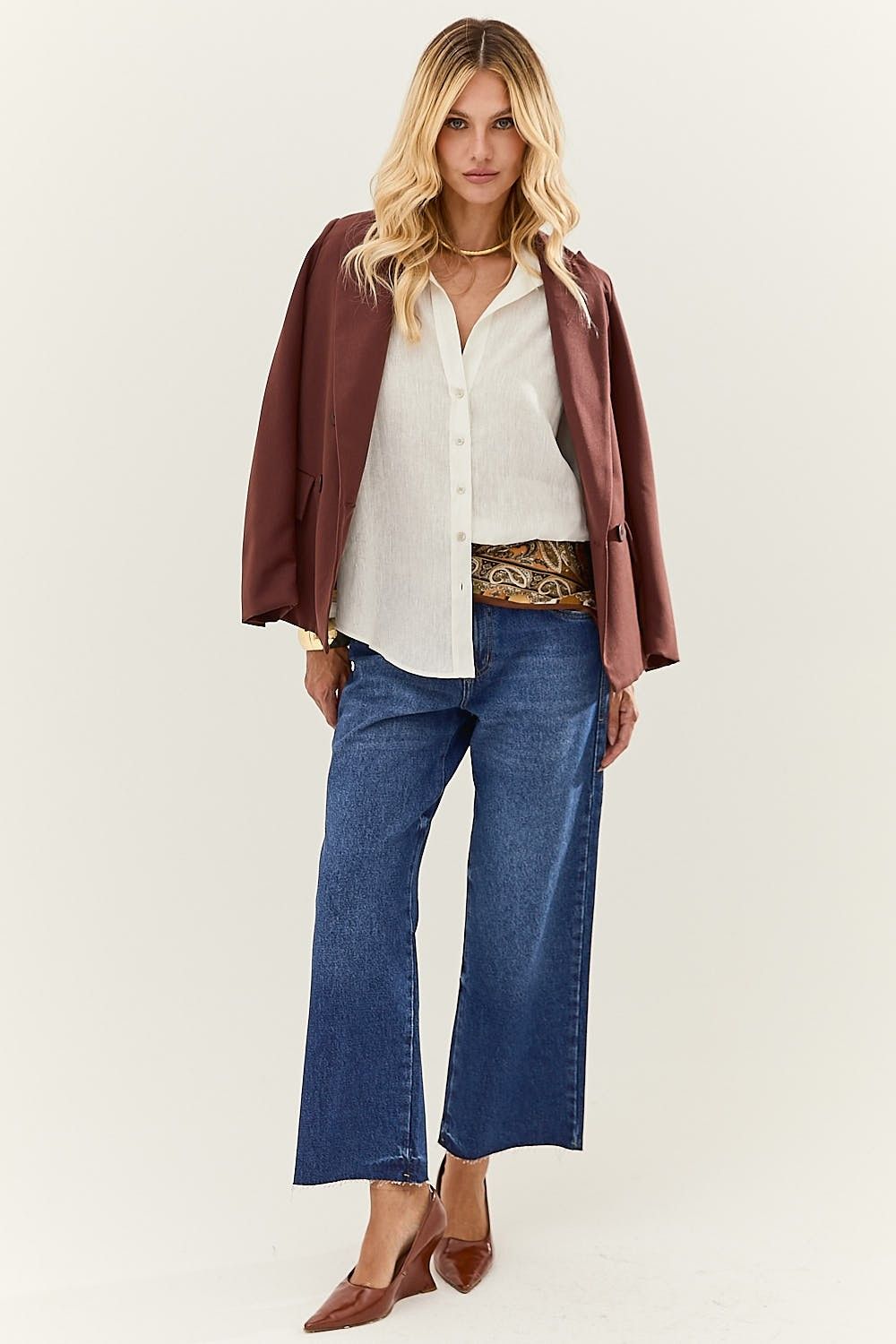 Camisa Feminina Linho Puro Branca Detalhe Costas Ivy