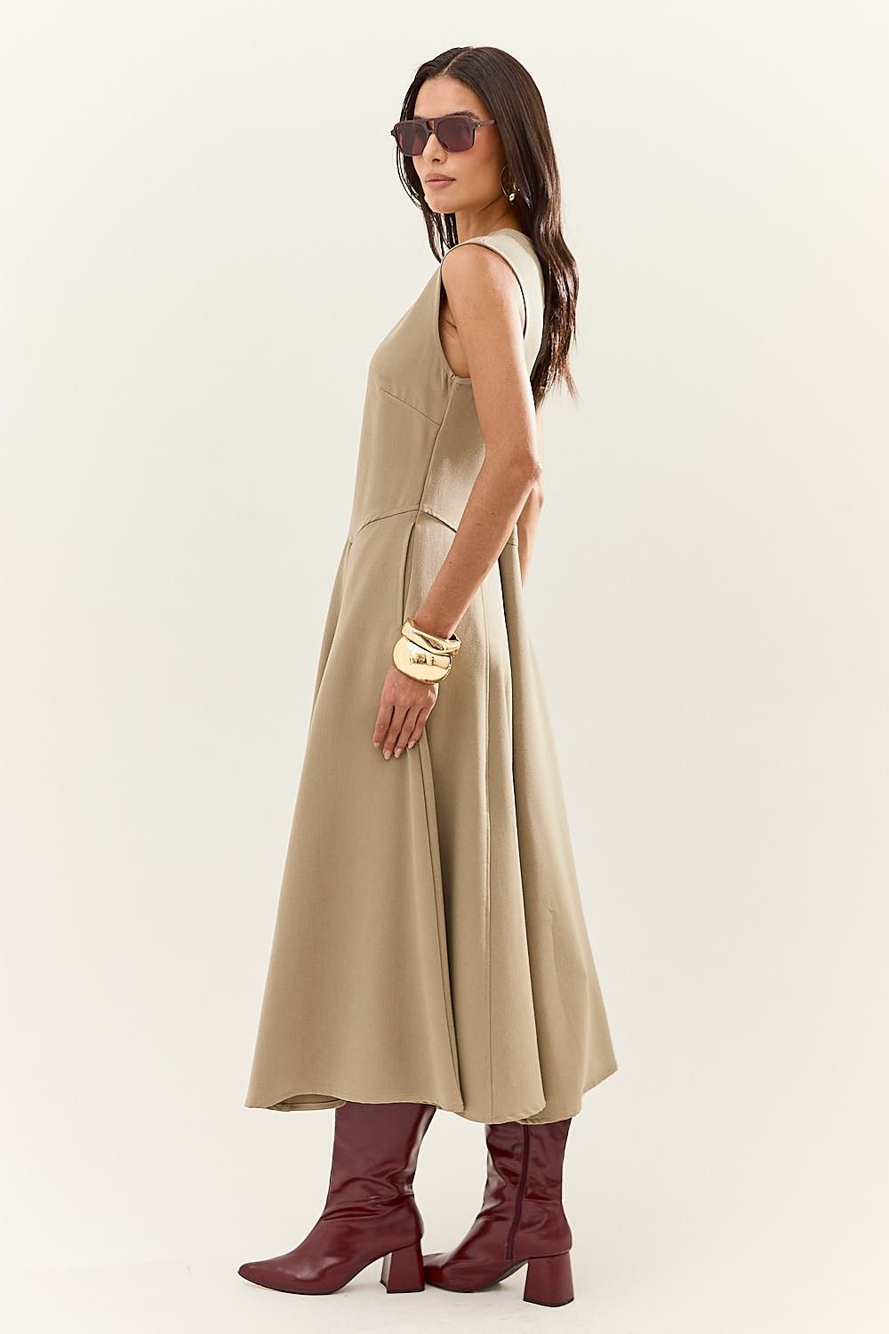 Vestido Midi Saia com Pregas Lexi