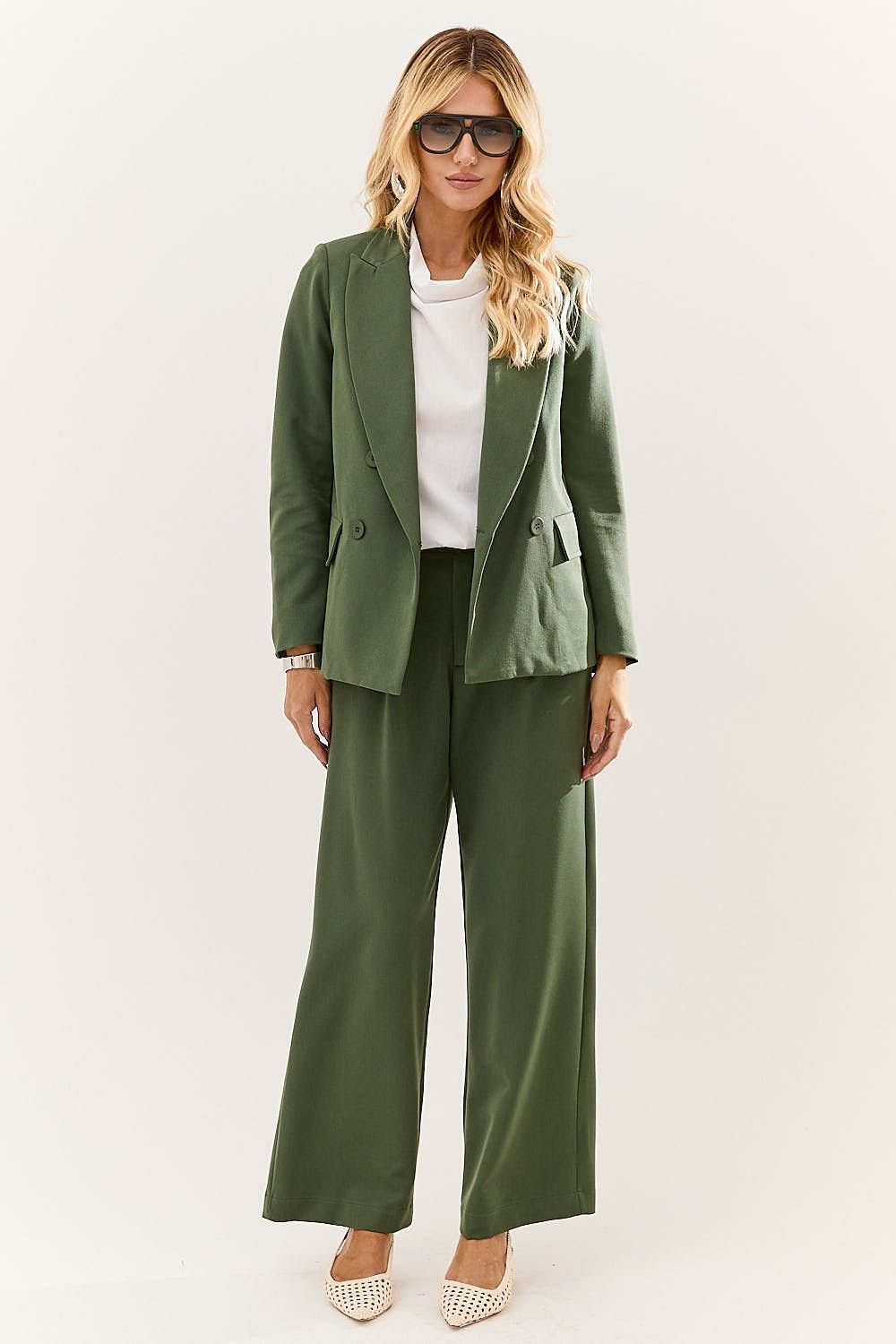 Blazer Alfaiataria Feminino Detalhe Botões Lexi