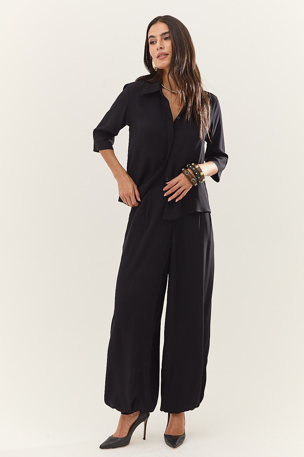 Camisa Feminina Manga 3/4 e Detalhe Botões Patrícia