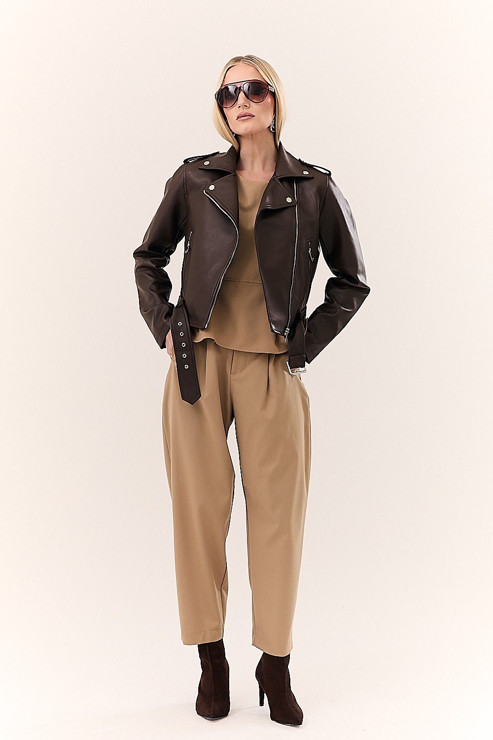 Jaqueta Feminina Motorcycle Like Leather Bia