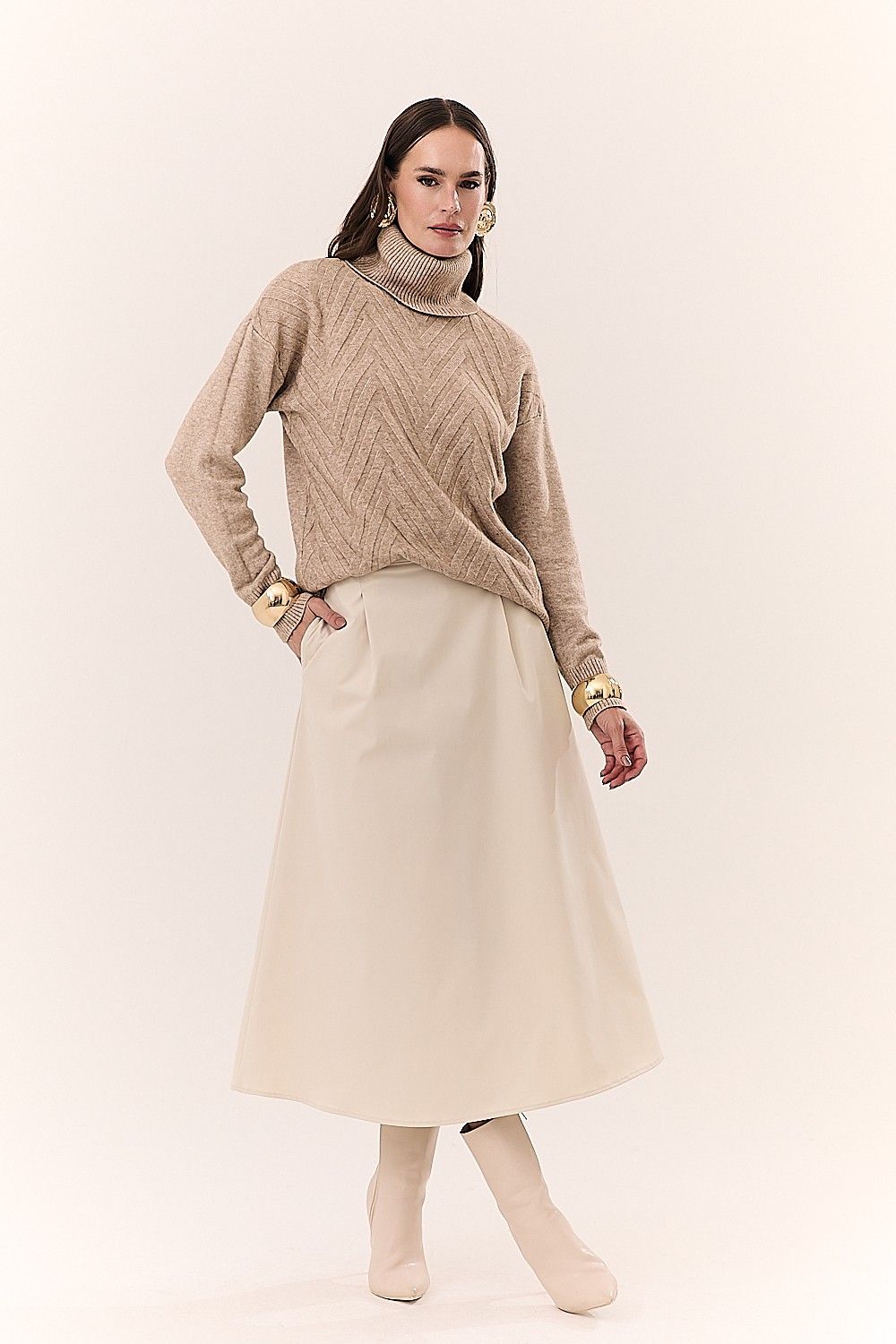 Saia Midi Alfaiataria com Bolsos Melissa