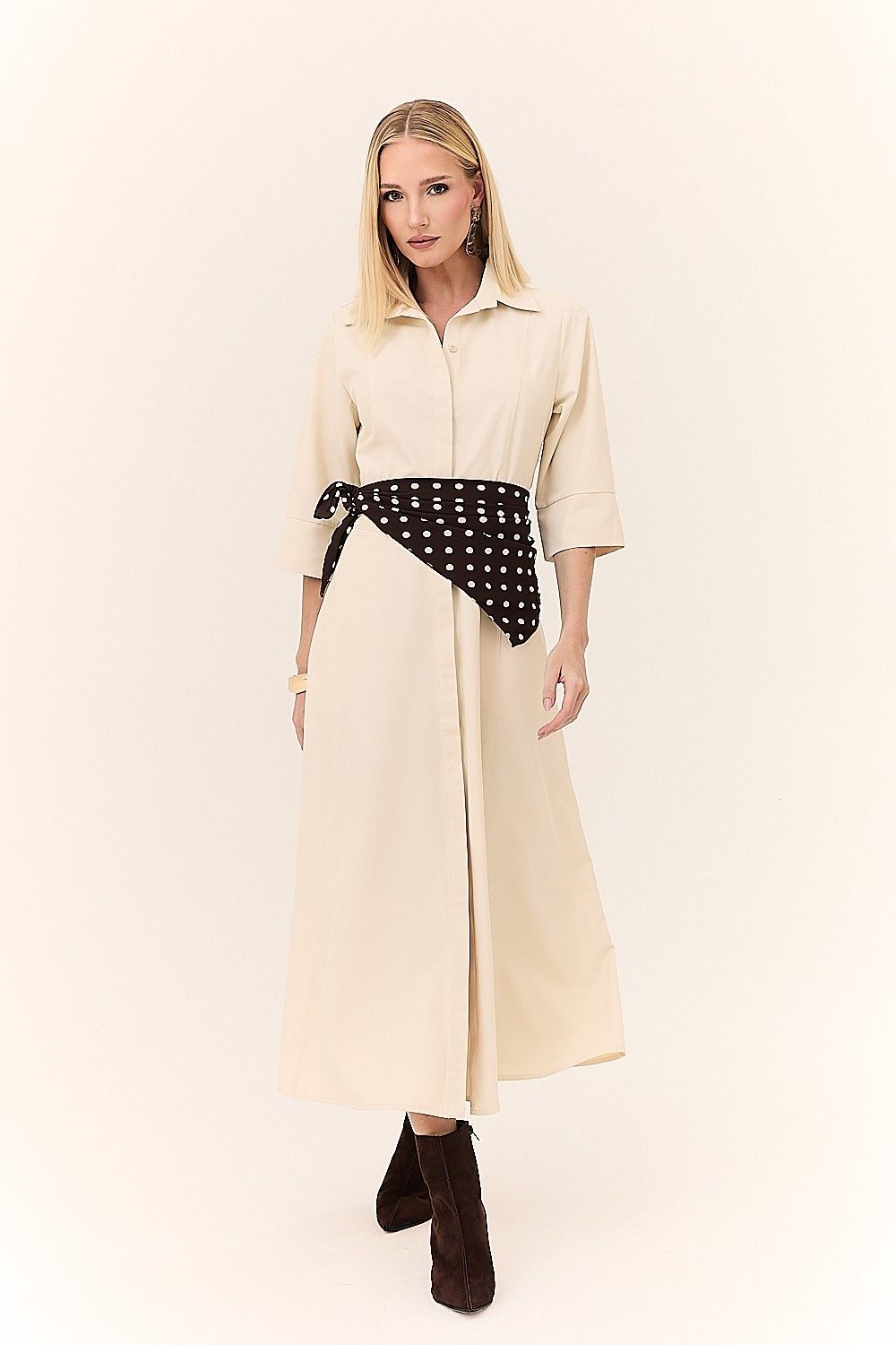 Vestido Midi Chemise Detalhe Botões Daniela