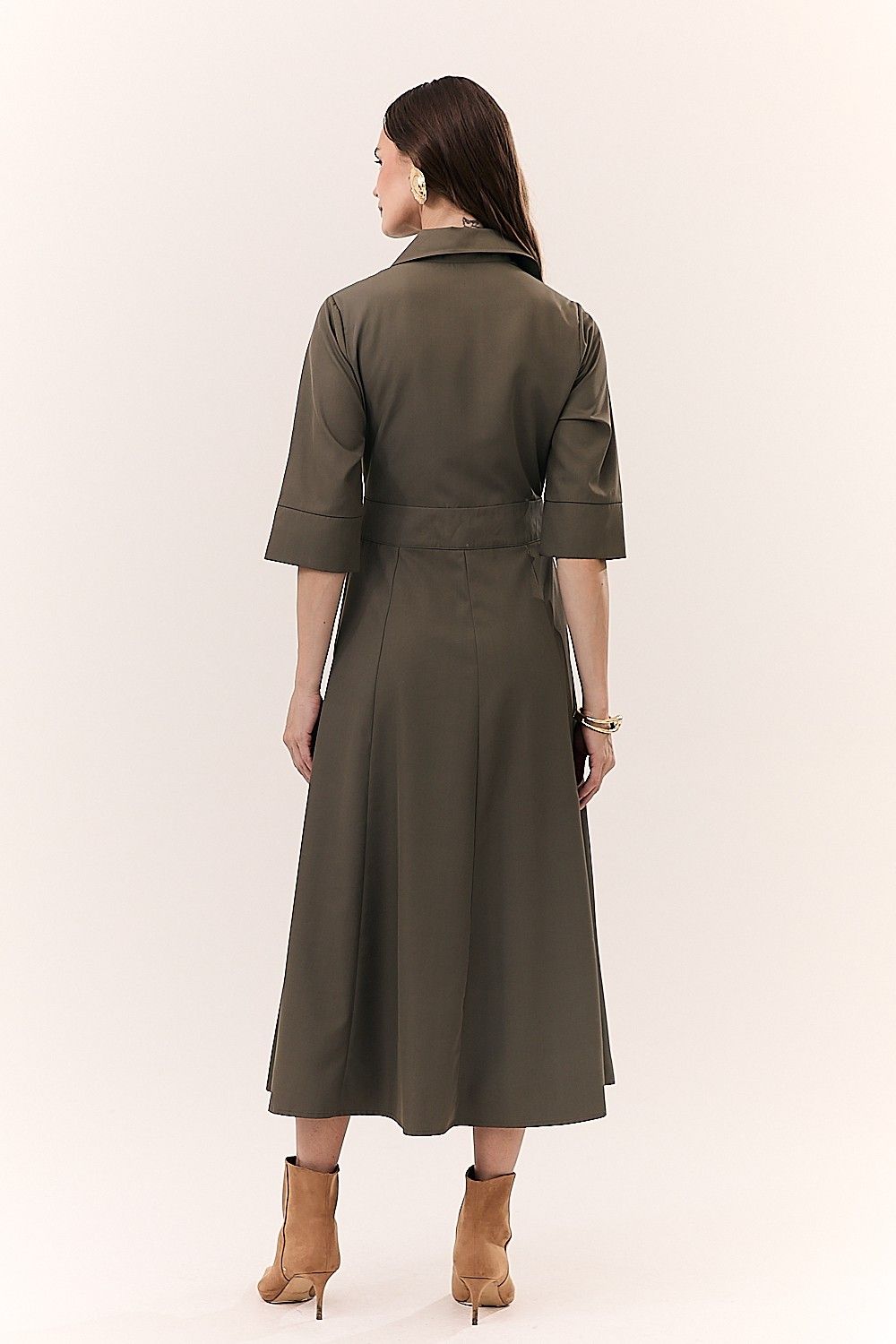 Vestido Midi Chemise Detalhe Botões Daniela