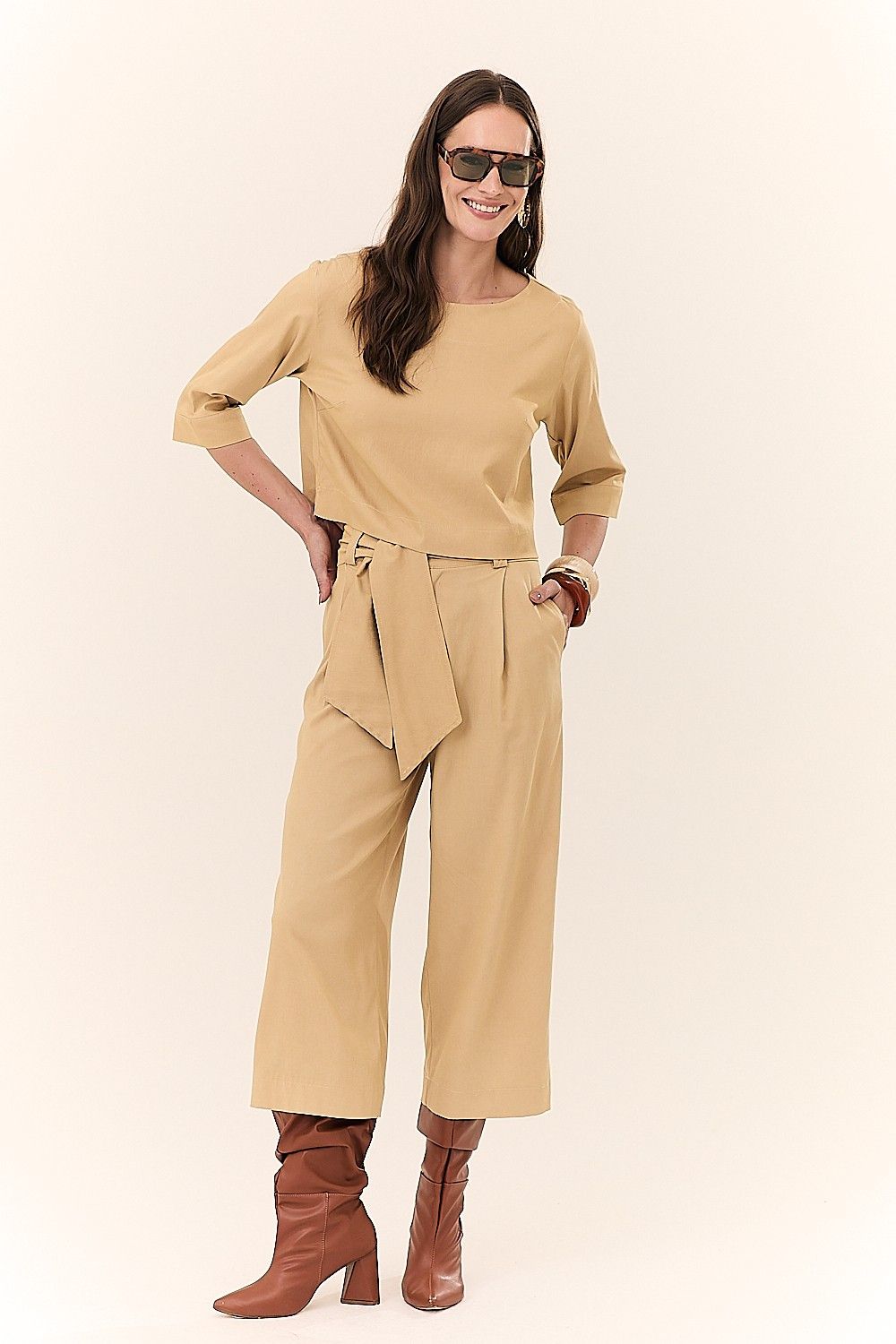 Calça Pantacourt Feminina com Faixa Amarração Anna
