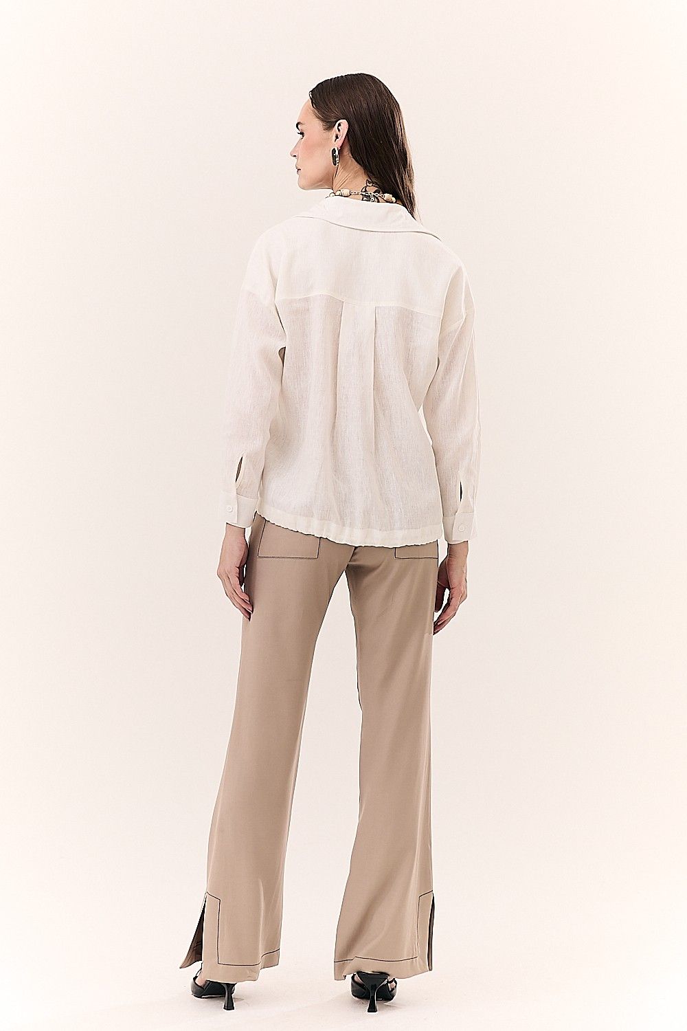 Camisa Feminina Linho Puro com Bolso Sara