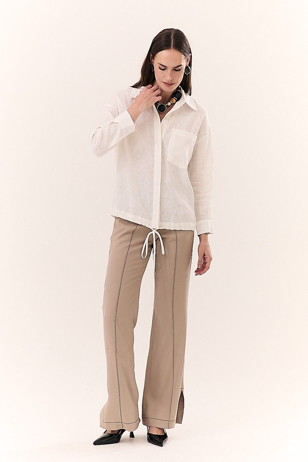 Camisa Feminina Linho Puro com Bolso Sara