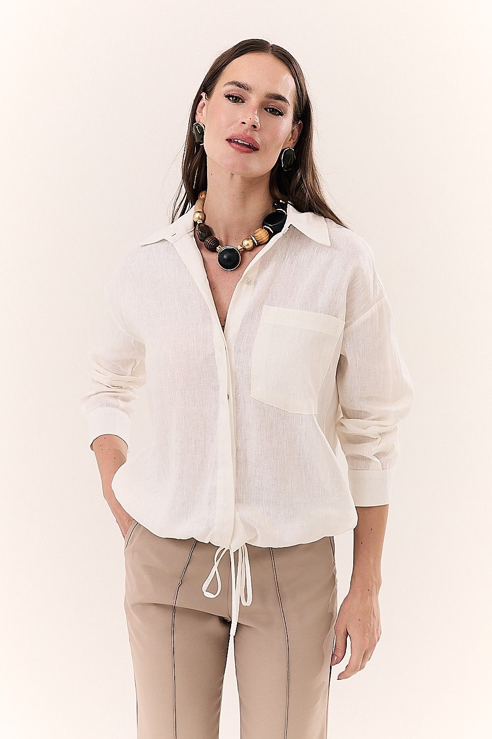 Camisa Feminina Linho Puro com Bolso Sara