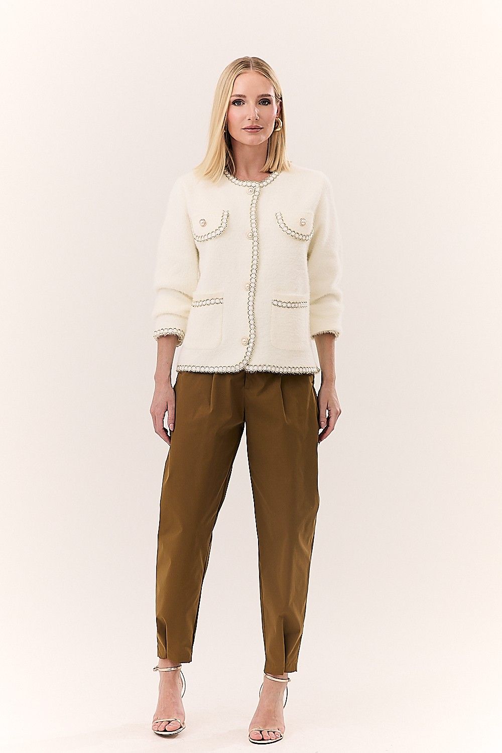 Calça Feminina com Pregas e Bolsos Melissa