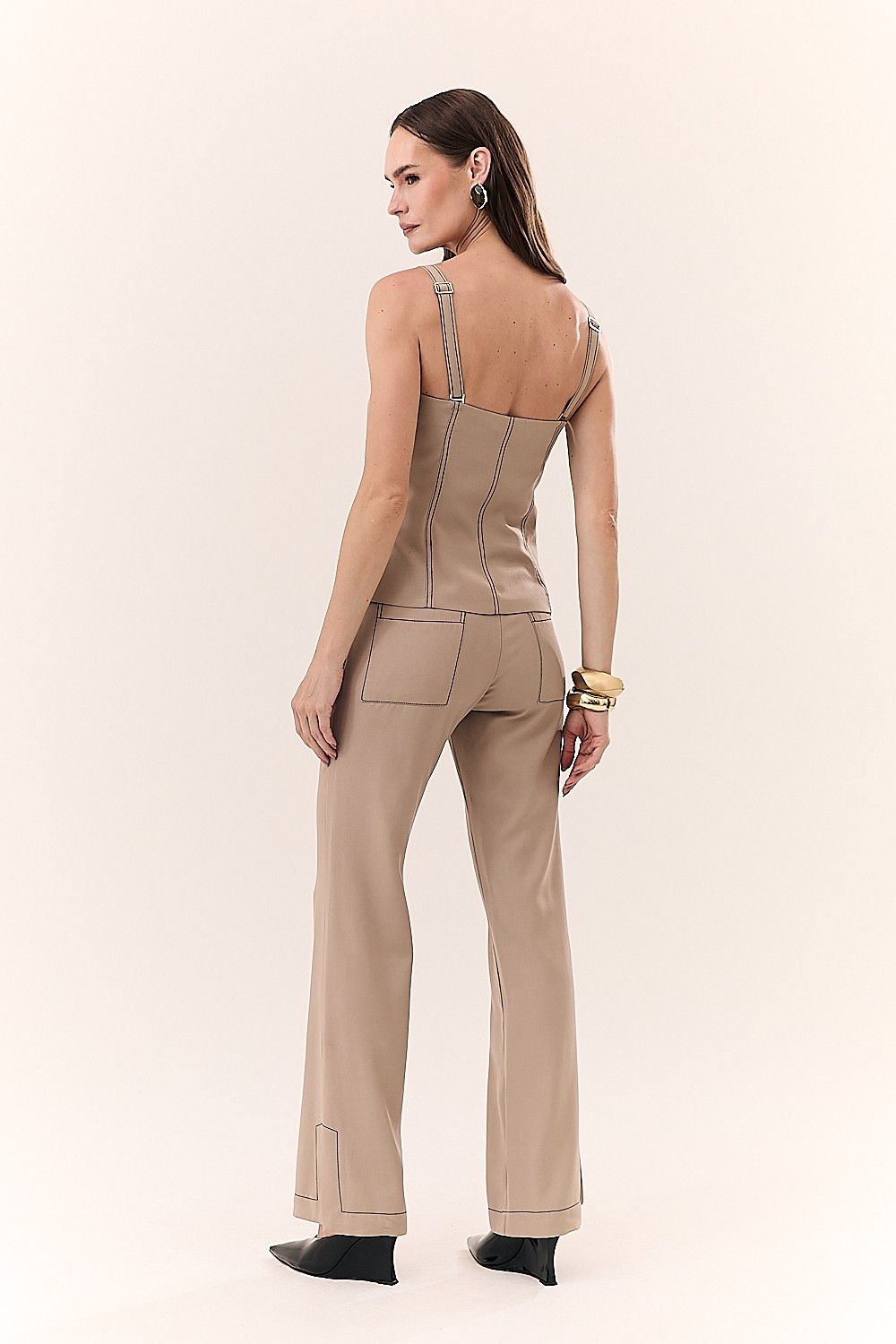 Blusa Colete Pespontado com Bolsos Flavia