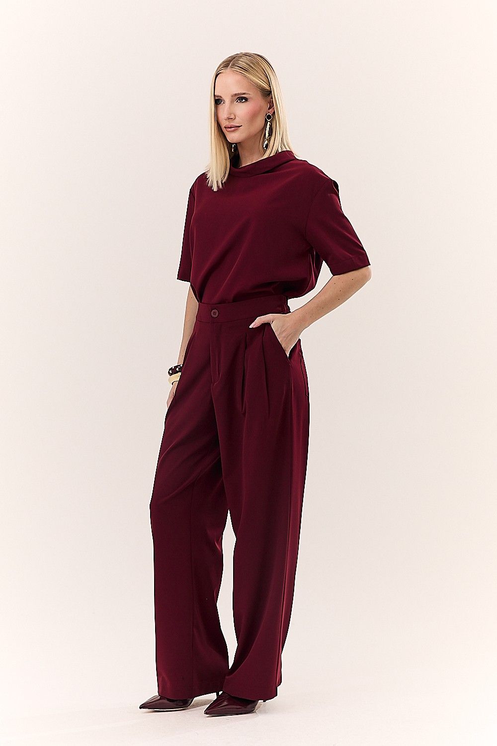 Calça Alfaiataria com Bolsos Rosana