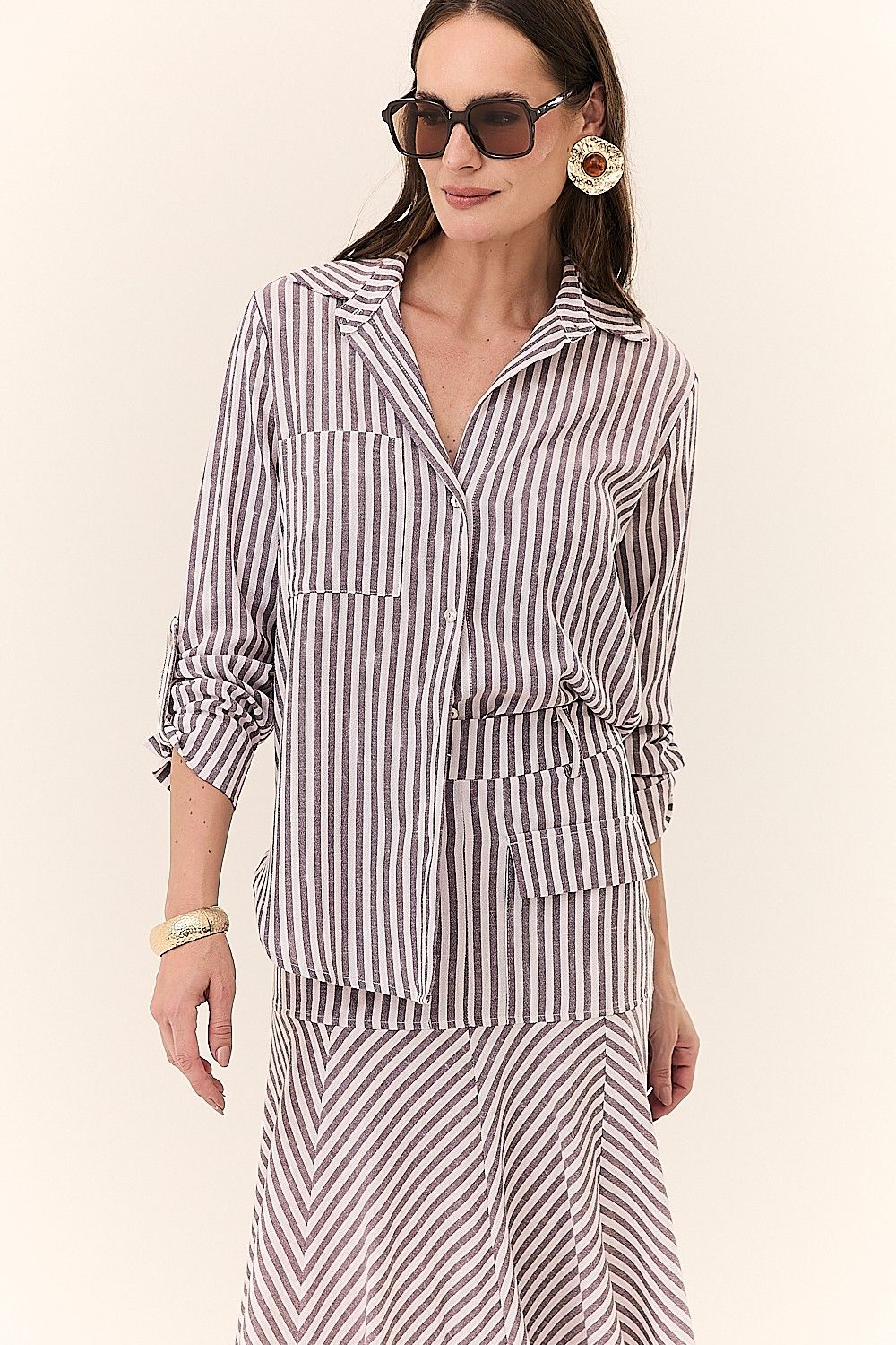 Camisa Listrada com Bolso Giullia