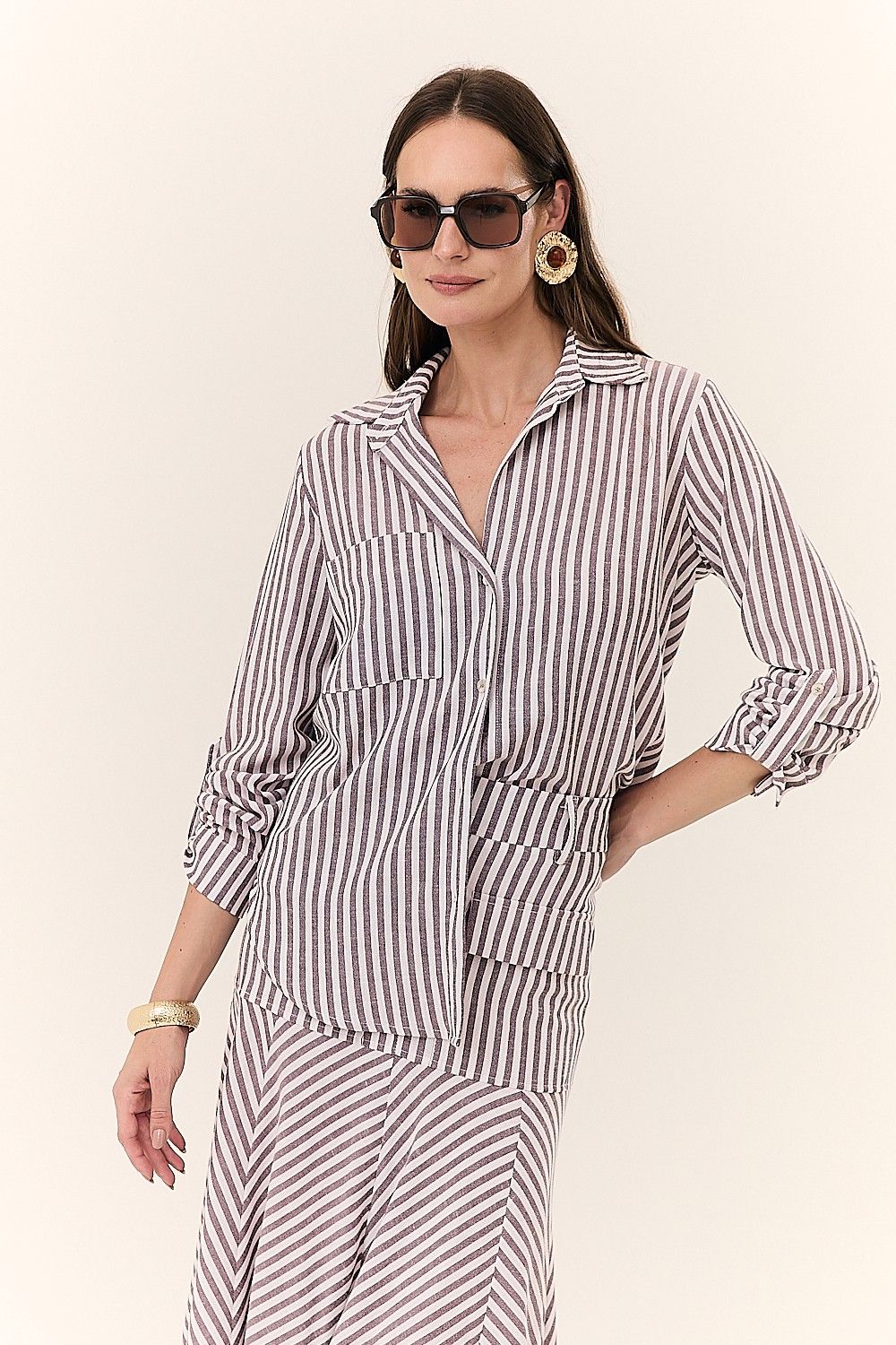 Camisa Listrada com Bolso Giullia