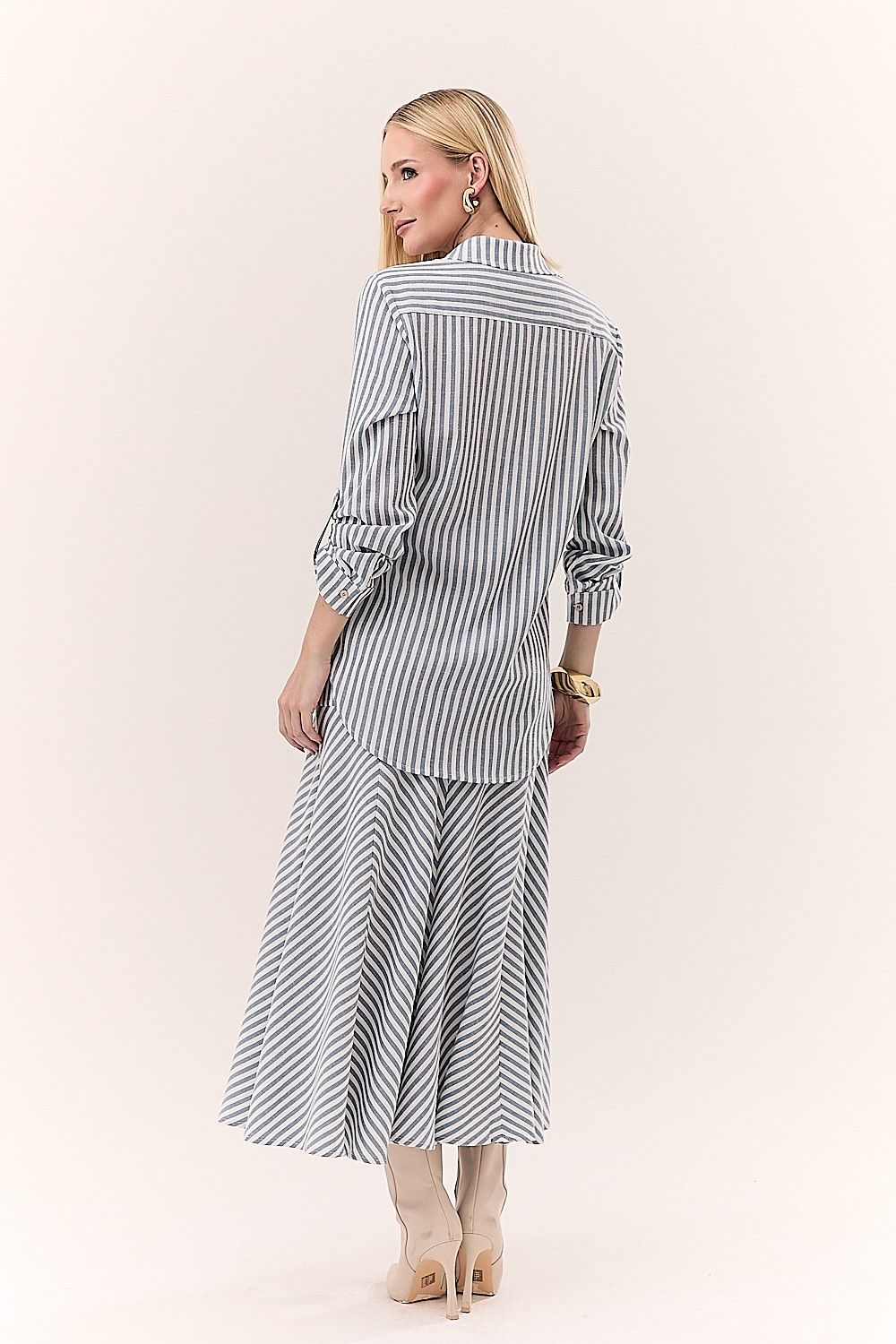 Camisa Listrada com Bolso Giullia