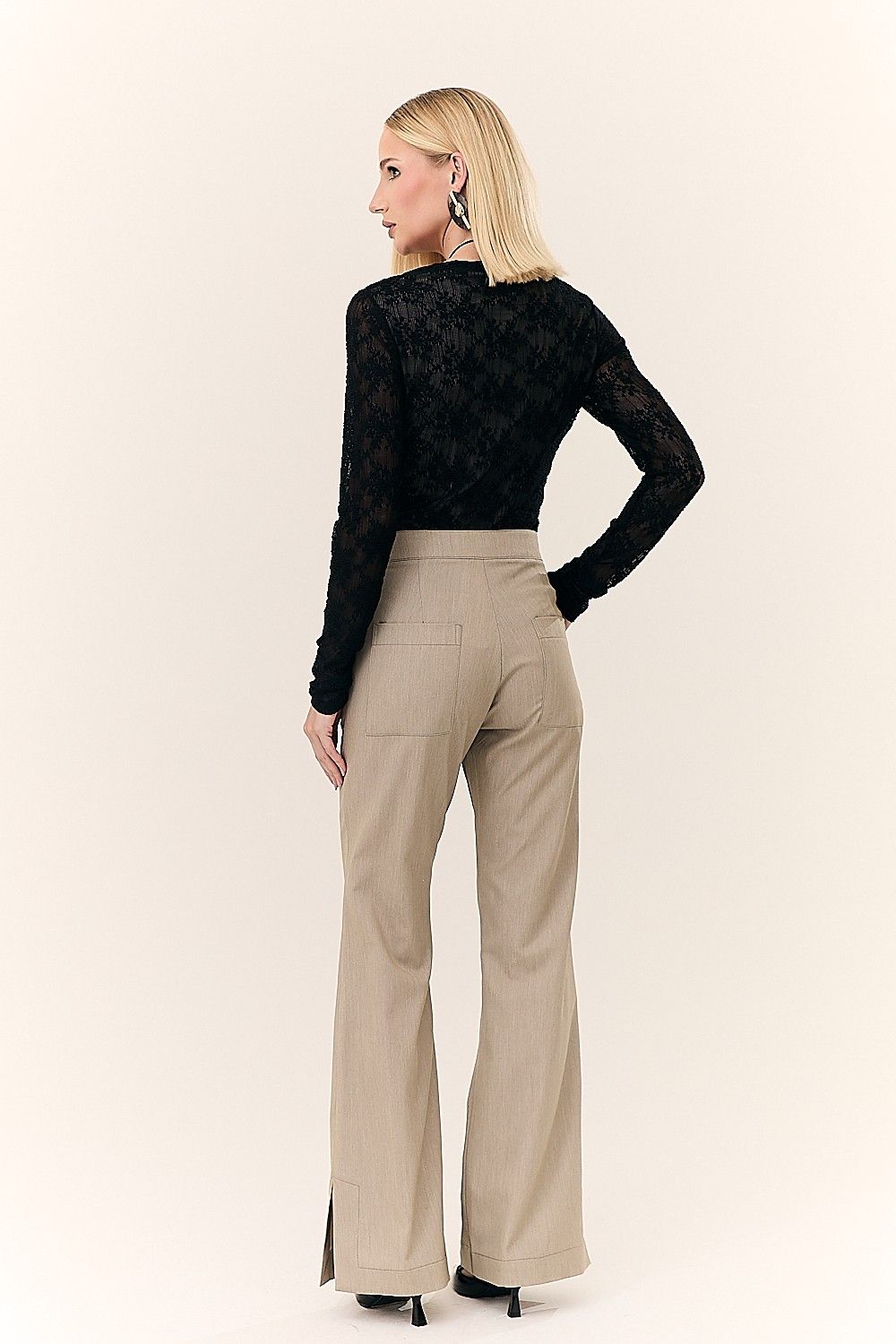 Blusa Renda Feminina Manga Longa Claudia Preta
