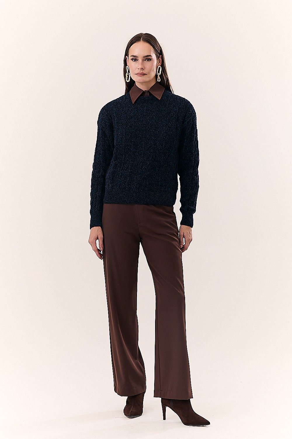 Tricot Texturizado Manga Longa com Gola Luísa