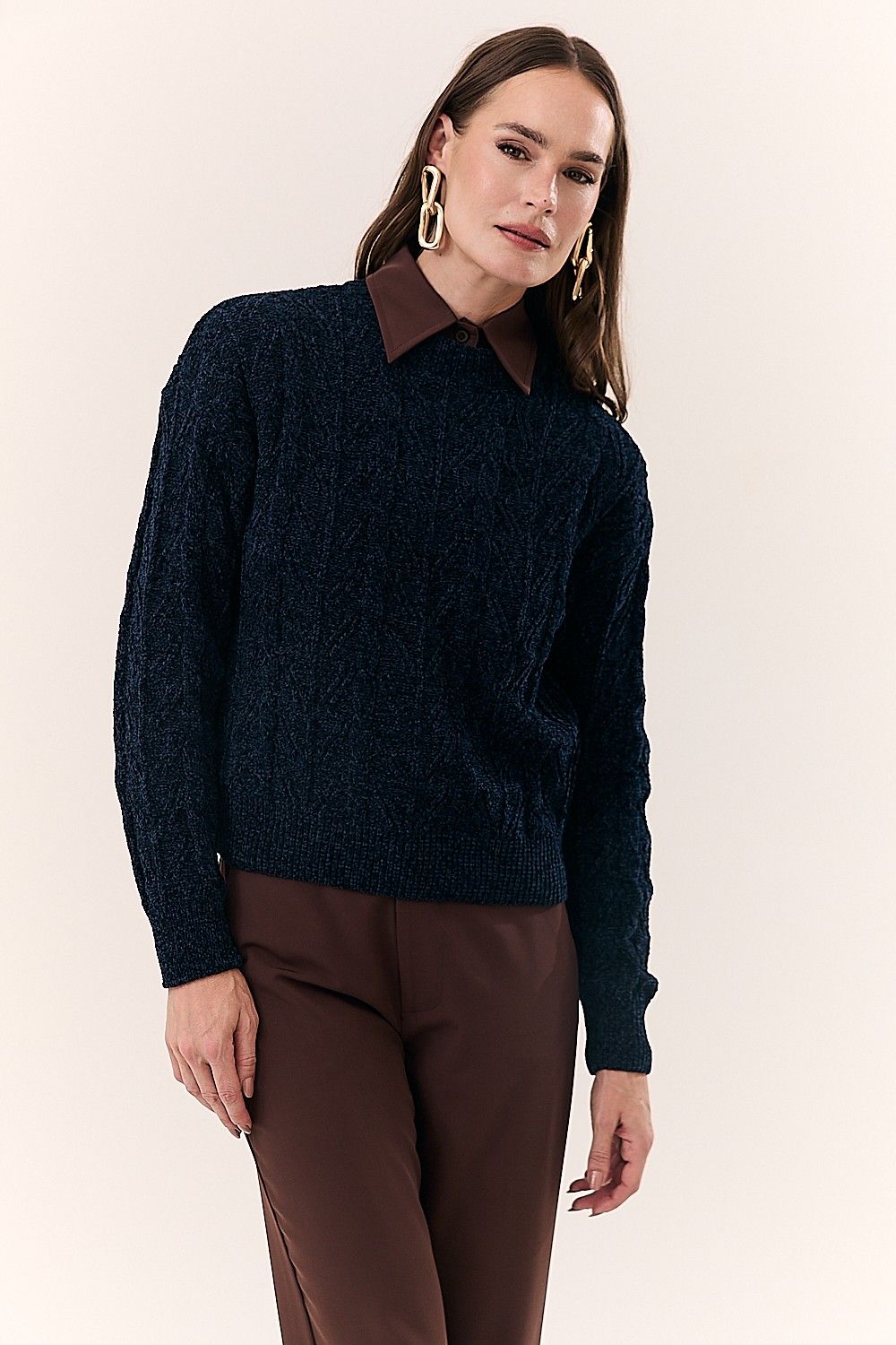Tricot Texturizado Manga Longa com Gola Luísa