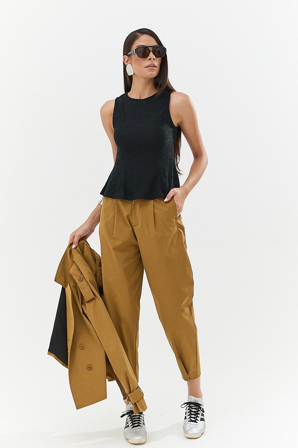 Blusa Regata Feminina em Renda Claudia