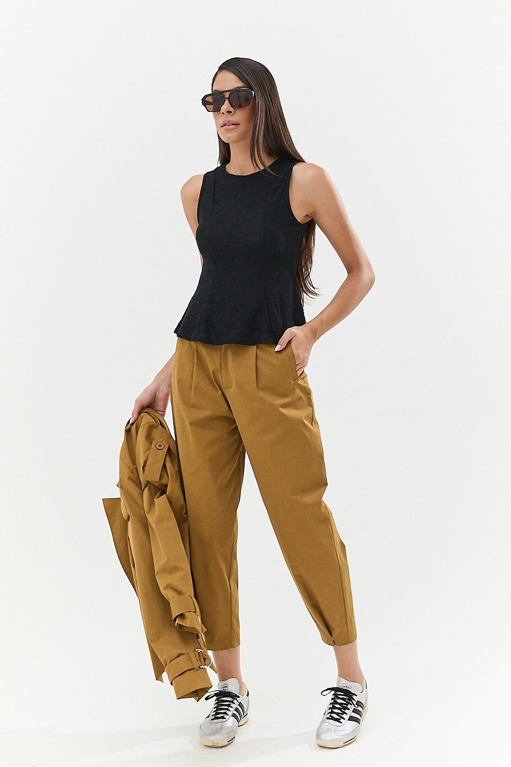 Blusa Regata Feminina em Renda Claudia