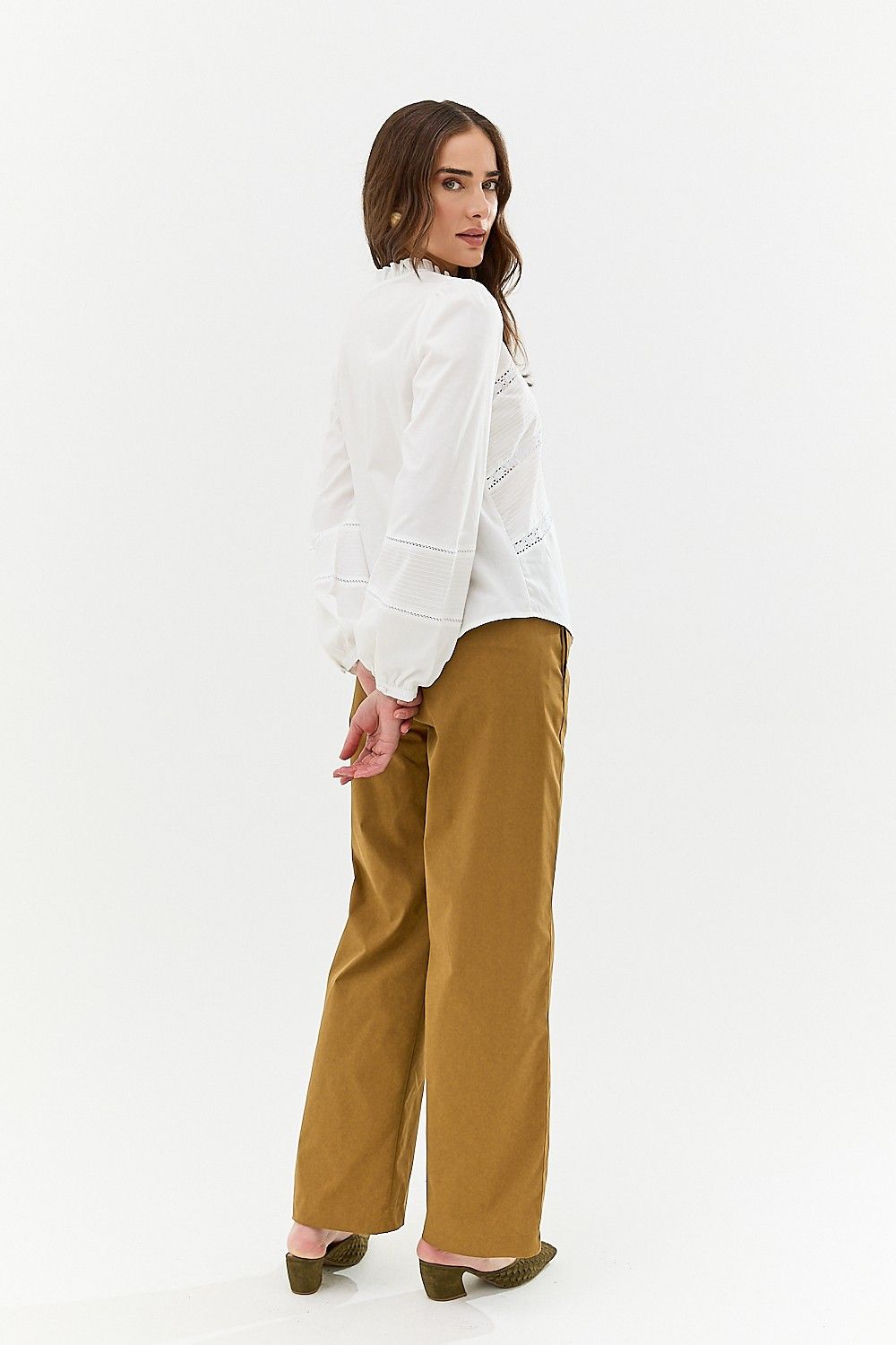 Calça Pantalona Feminina Friso e Detalhe Cós Simone
