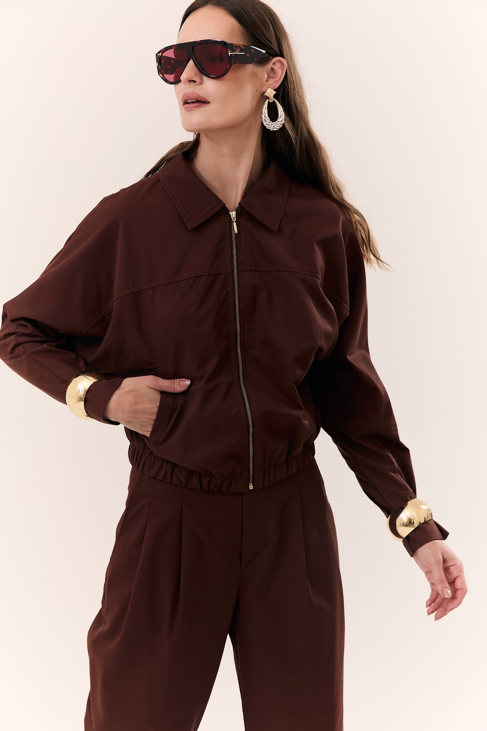 Calça Alfaiataria Feminina com Pregas Esther