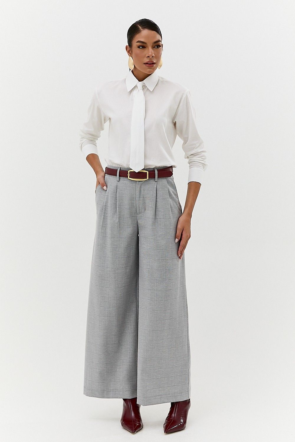 Calça Feminina Wide Leg com Pregas Xadrez Antônia