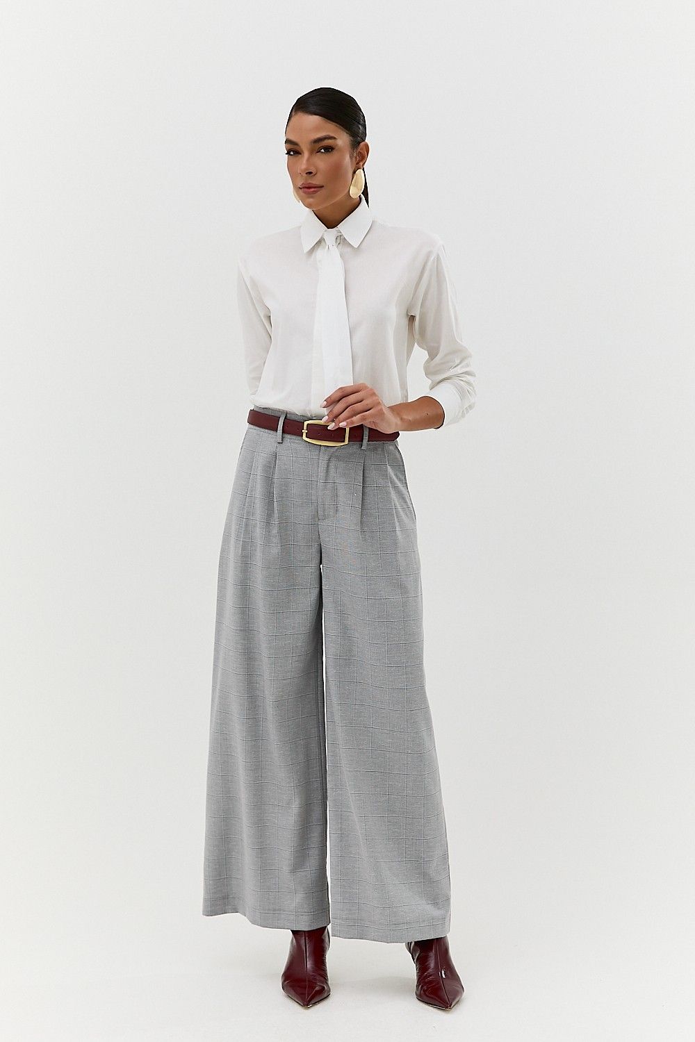 Calça Feminina Wide Leg com Pregas Xadrez Antônia