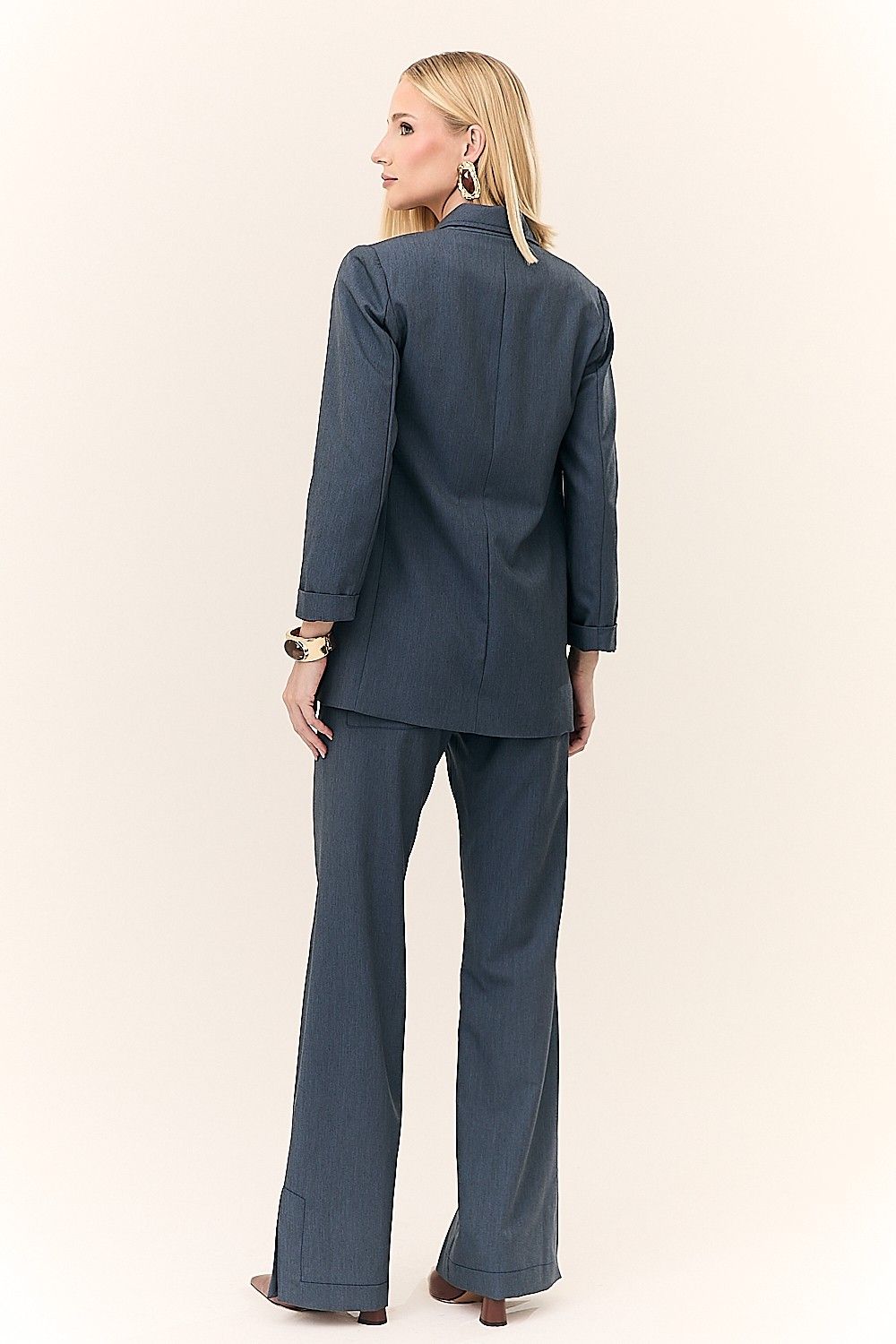 Blazer Alfaiataria Pespontado Detalhe Bolsos Carla