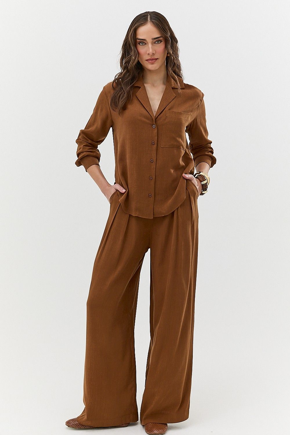 Camisa Feminina Gola Alfaiataria Isabela
