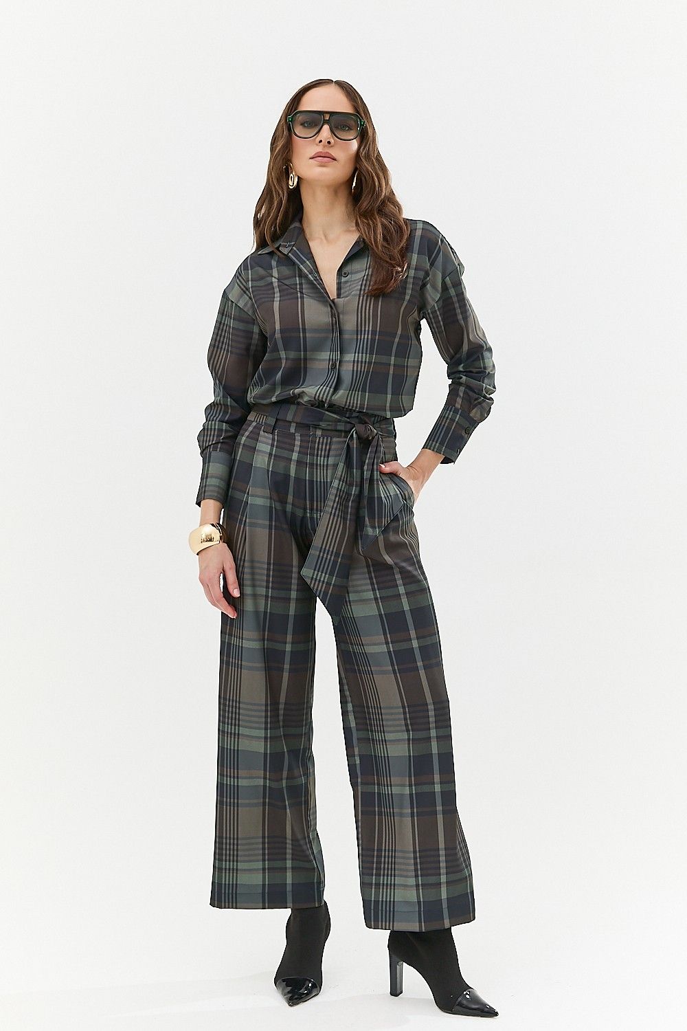 Calça Pantalona com Amarração Xadrez Olivia