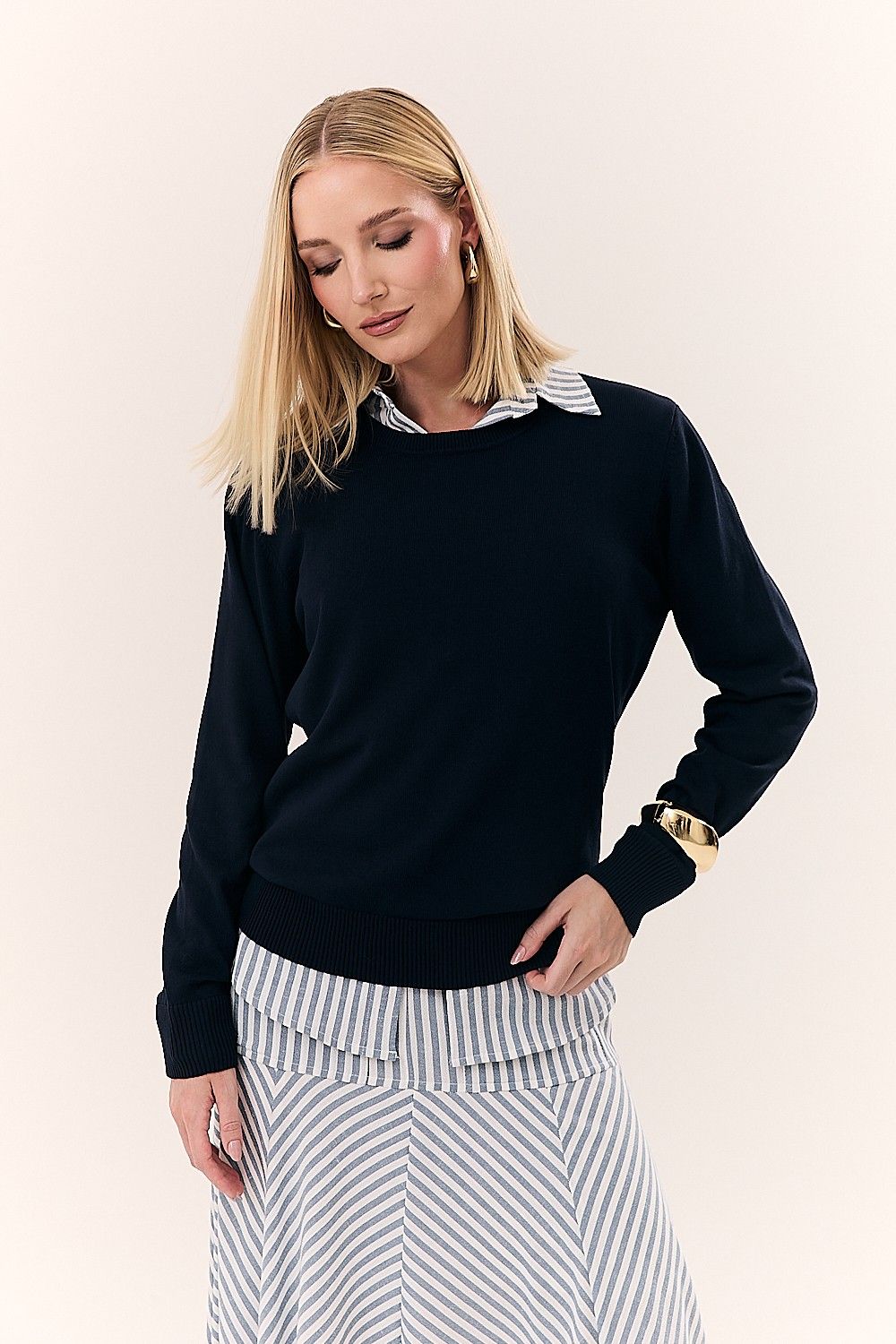 Blusa Feminina Básica Tricot e Detalhes Canelados Nair