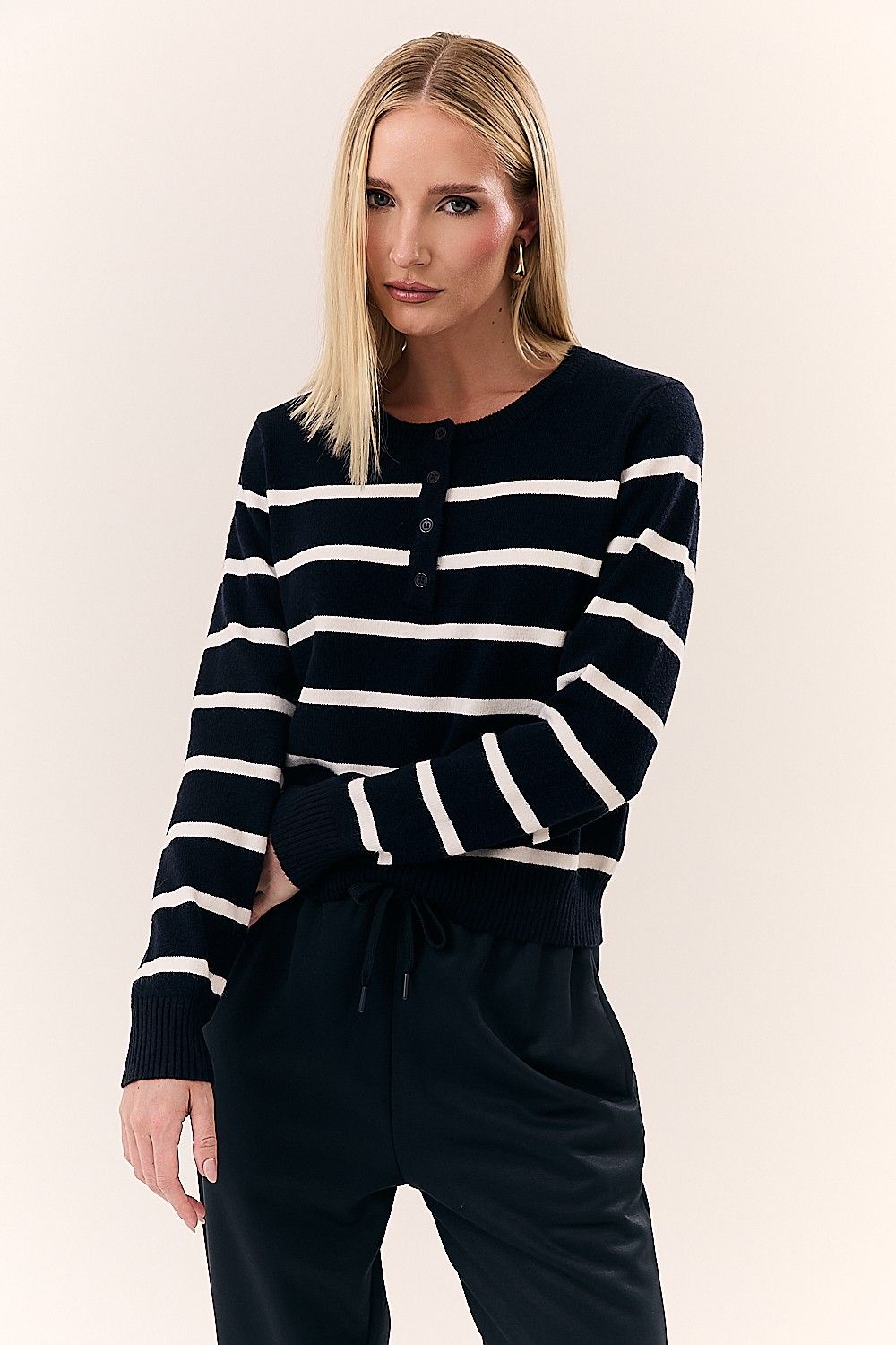 Blusa Feminina Tricot Listras e Botões Manga Longa Rochelly