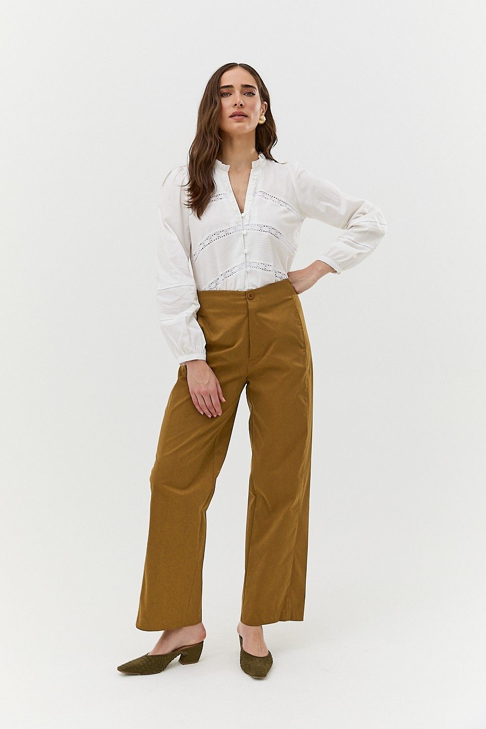 Camisa Tricoline com Botões e Renda Nina